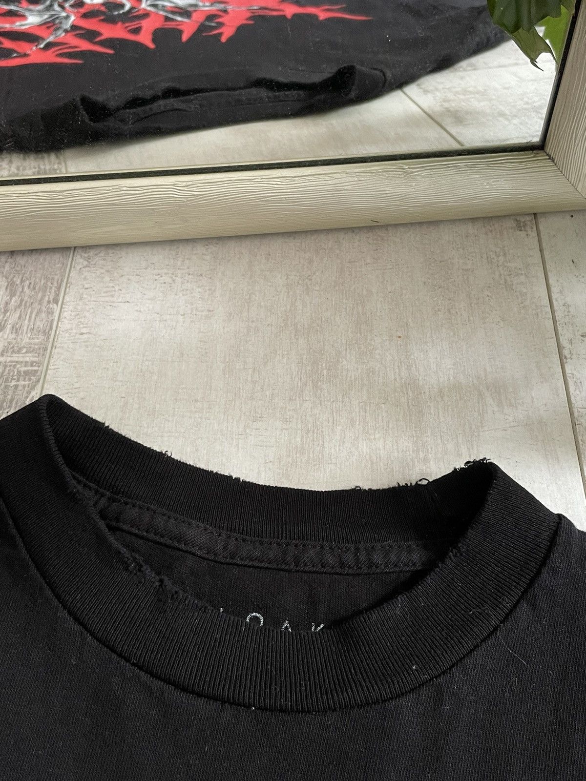 Cloak Cloak The Dark T-Shirt Skull Black RARE Size US M / EU 48-50 / 2 - 5 Thumbnail