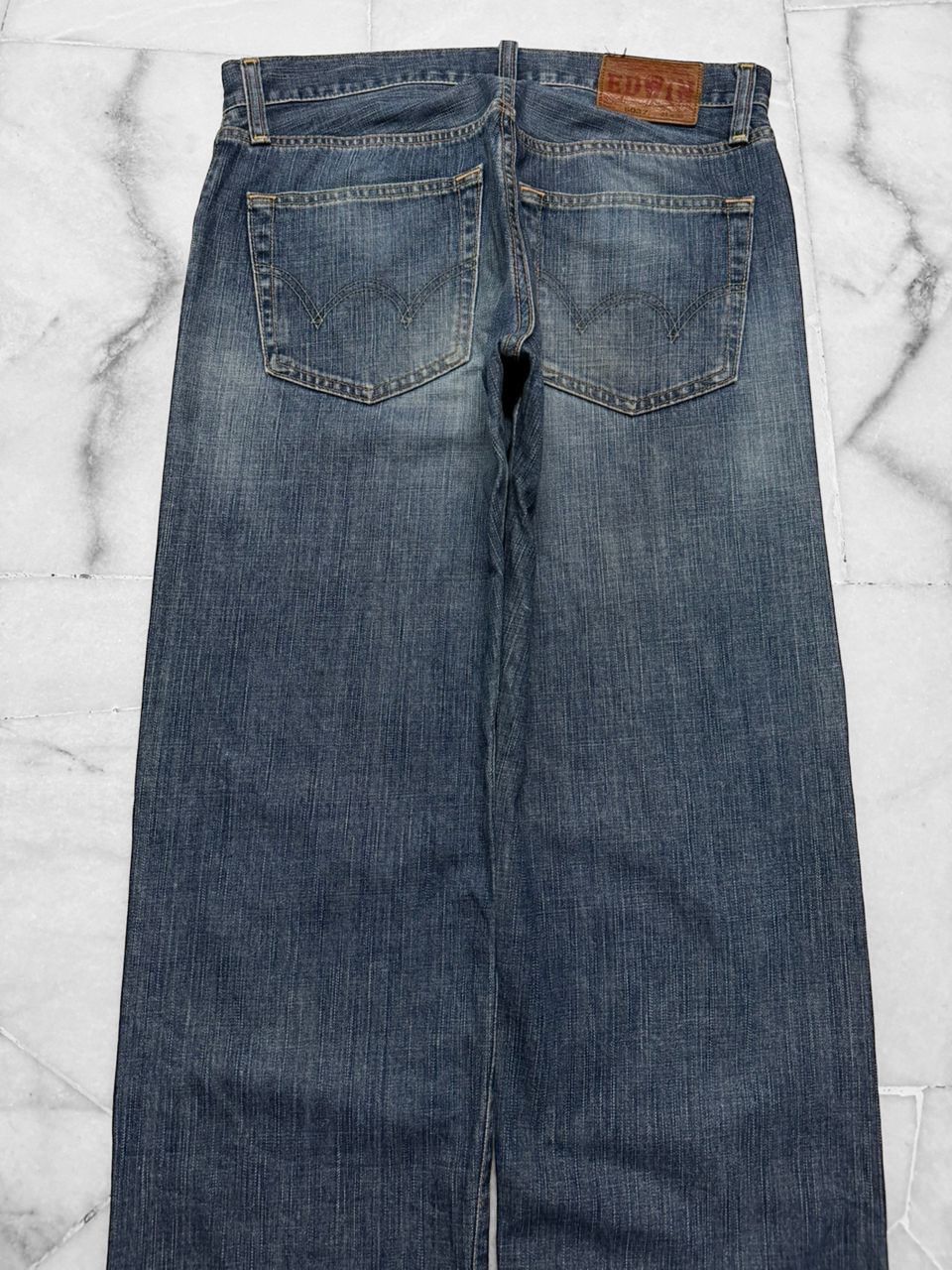 Edwin Vintage 2000s Edwin Fading Distressed Blue Jeans Size US 31 - 8 Thumbnail