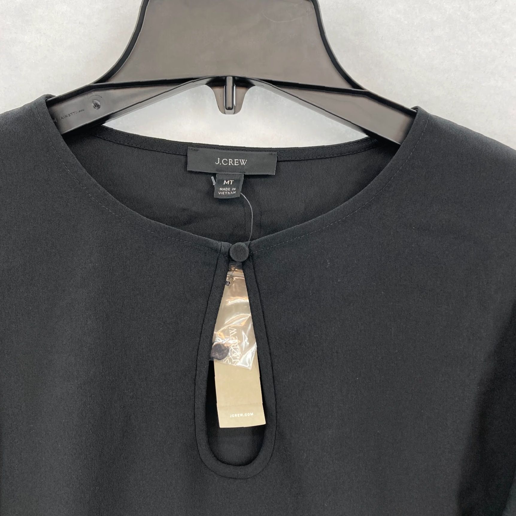 J.Crew J.CREW Puff Sleeve Satin Back Crepe Top Women's MT Tall Black Keyhole Neckline Shirt Size M / US 6-8 / IT 42-44 - 4 Thumbnail