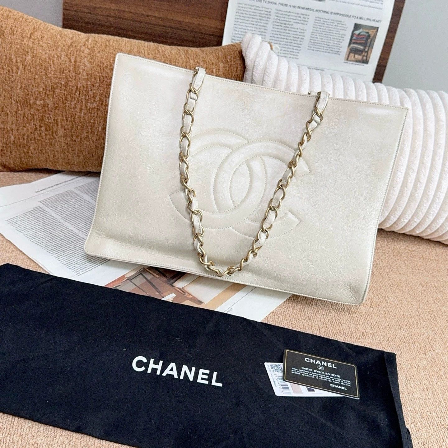 Chanel Pre-loved Bag Very good condition Size ONE SIZE - 1 Thumbnail