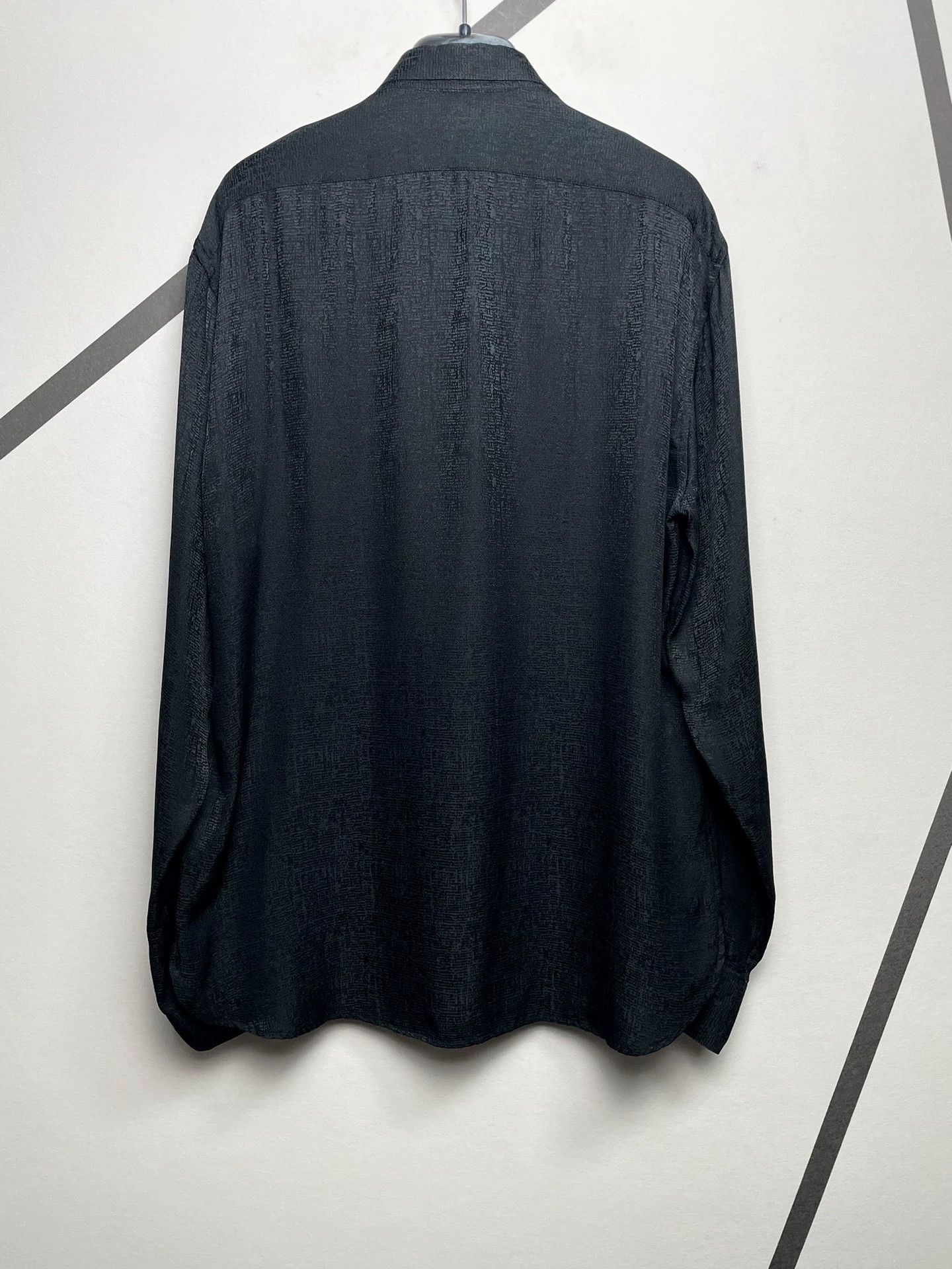 Saint Laurent Paris Authentic Saint Laurent SLP concealed button-down shirt Size US L / EU 52-54 / 3 - 2 Thumbnail