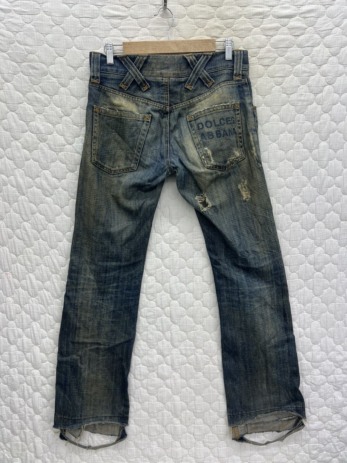Dolce & Gabbana STEALS🔥🔥🔥DOLCE GABBANA BOOT CUT DISTRESS DENIM Size US 31 - 9 Thumbnail