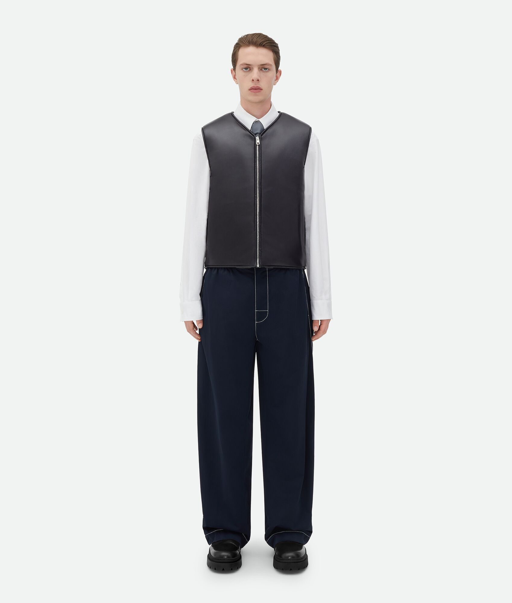 Bottega Veneta o1w1db10525 Tech Nylon Blouson Leather Integrated Gilet Navy Size US M / EU 48-50 / 2 - 5 Thumbnail