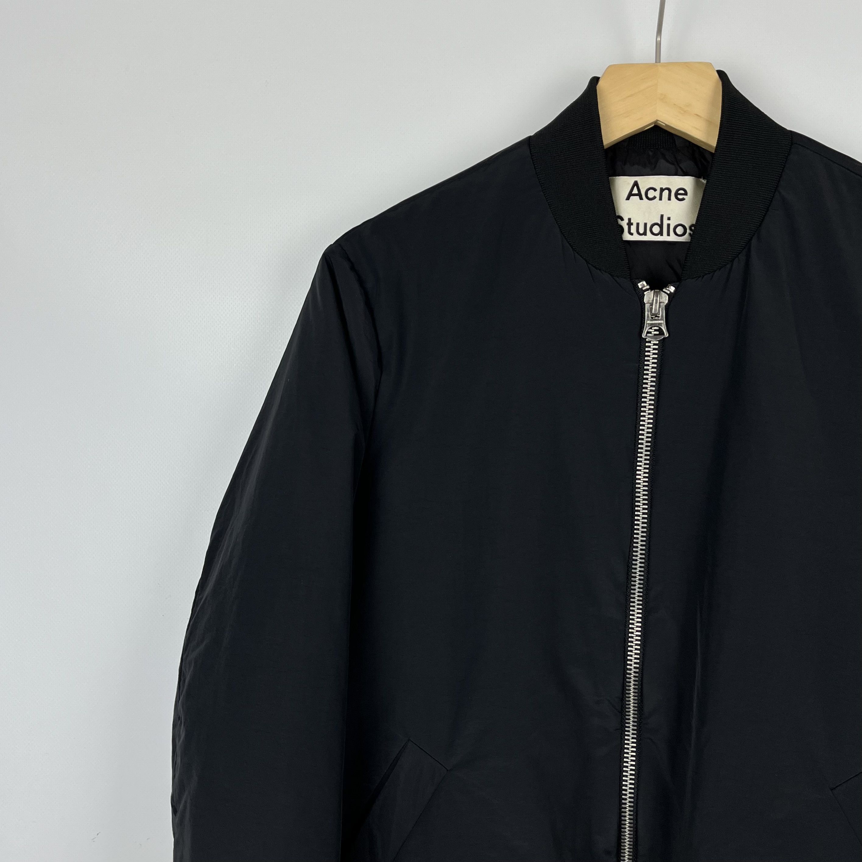 Acne Studios Ladies Acne Studios Nylon Long Bomber Jacket Size XS / US 0-2 / IT 36-38 - 5 Thumbnail
