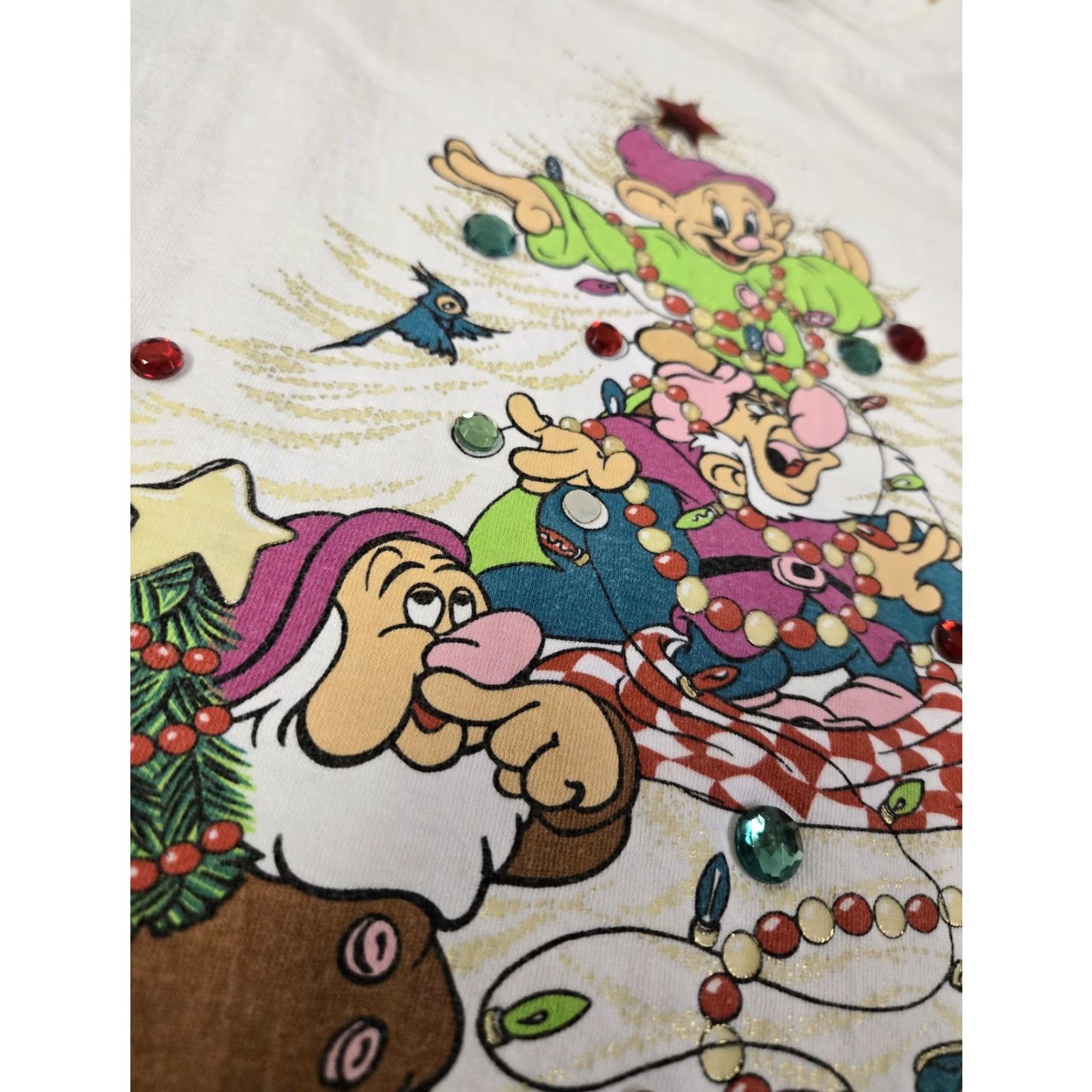 Disney VINTAGE Disney Snow White 7 Dwarfs Christmas Shirt Mens OSFA Rhinestone 90s Size US XL / EU 56 / 4 - 3 Thumbnail