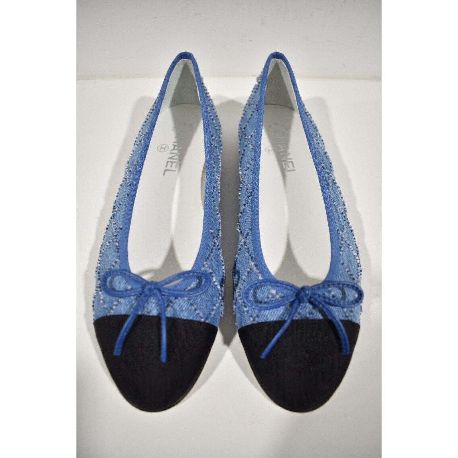 Chanel 23P Denim CC Logo Cap Toe Bow Tie Ballet Ballerina Flat 37 Size US 7 / IT 37 - 6 Thumbnail