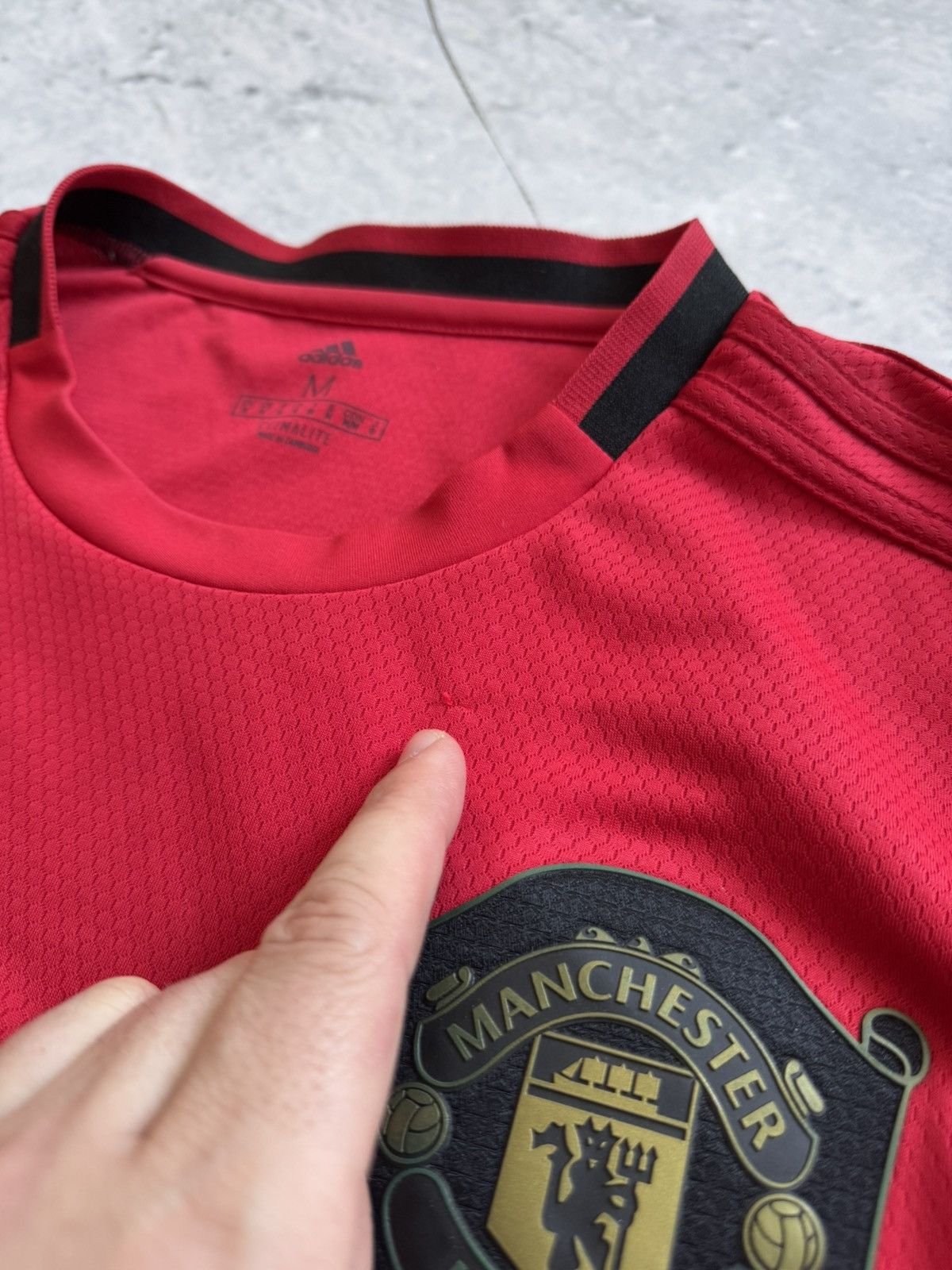 Adidas × Vintage Adidas Manchester 2019 Chevrolet soccer jersey tee Size US M / EU 48-50 / 2 - 6 Thumbnail