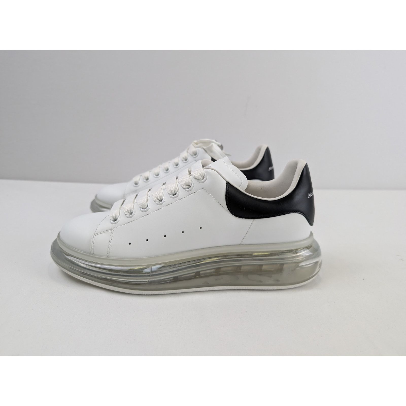 Alexander McQueen o1rshd1 Larry Sneakers in White/Black 42.5 Size US 9.5 / EU 42-43 - 10 Thumbnail