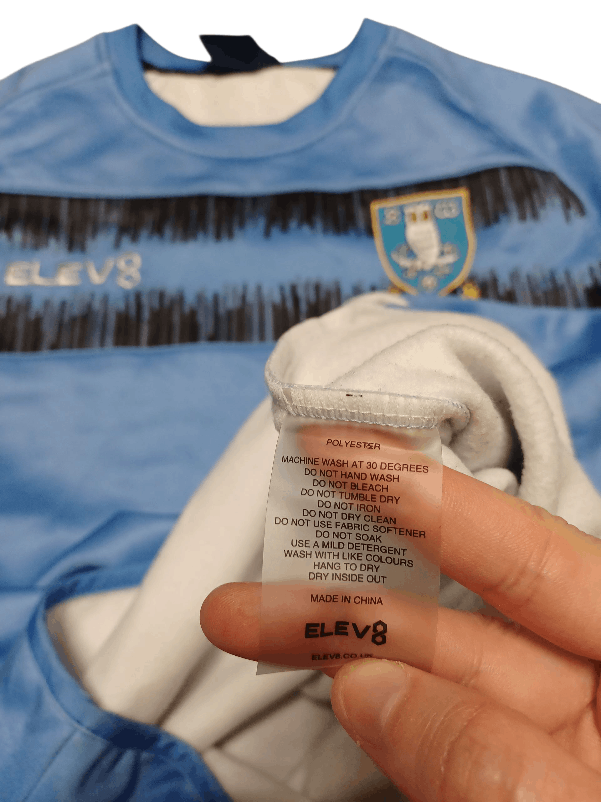 Other SHEFFIELD WEDNESDAY VINTAGE ELEV8 TRAINING SOCCER SWEATSHIRT Size US L / EU 52-54 / 3 - 5 Thumbnail