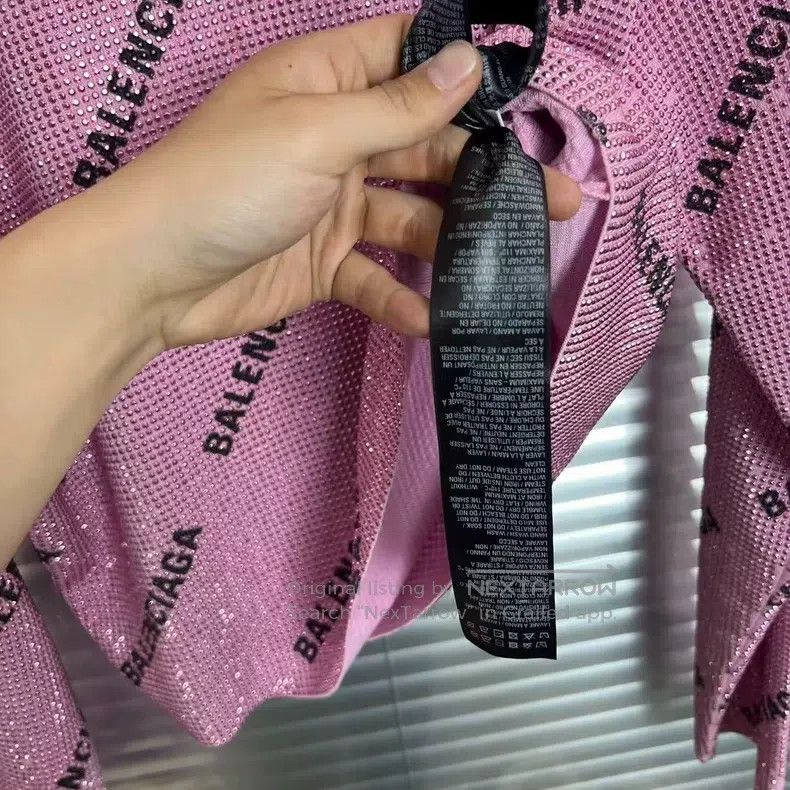 Balenciaga Balenciaga Pink glitter slim fit full print logo top Size US S / EU 44-46 / 1 - 5 Thumbnail
