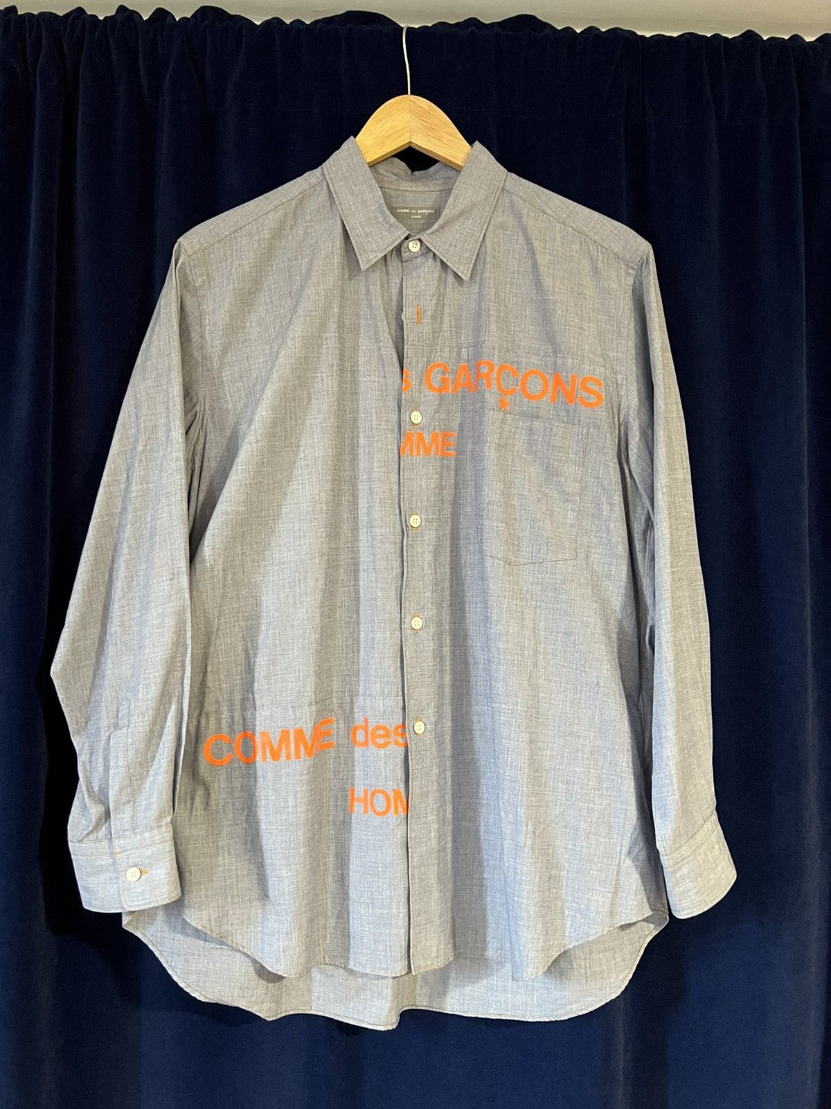 Comme des Garcons Homme Comme des Garcons Homme AD2001 Split Logo Shirt Size US S / EU 44-46 / 1 - 1 Thumbnail