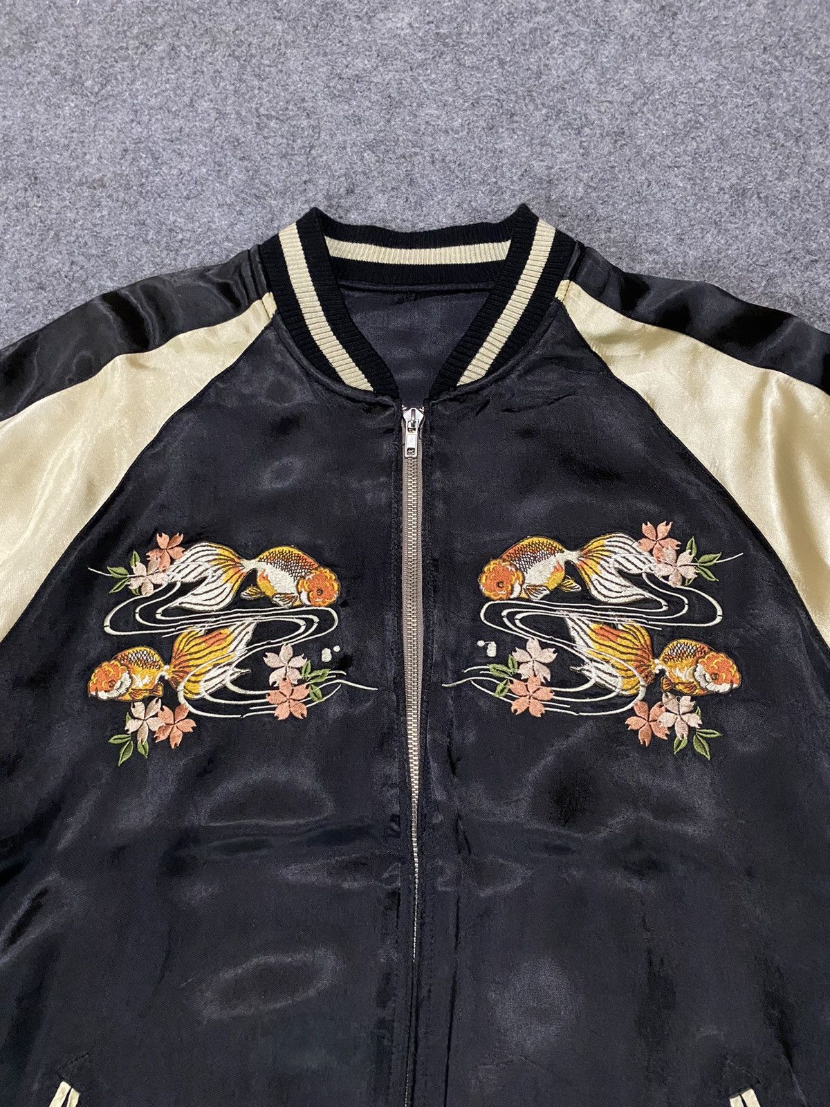 Japanese Brand Vintage Sukajan Koi Embroidery Souvenir Jacket Size US L / EU 52-54 / 3 - 10 Thumbnail