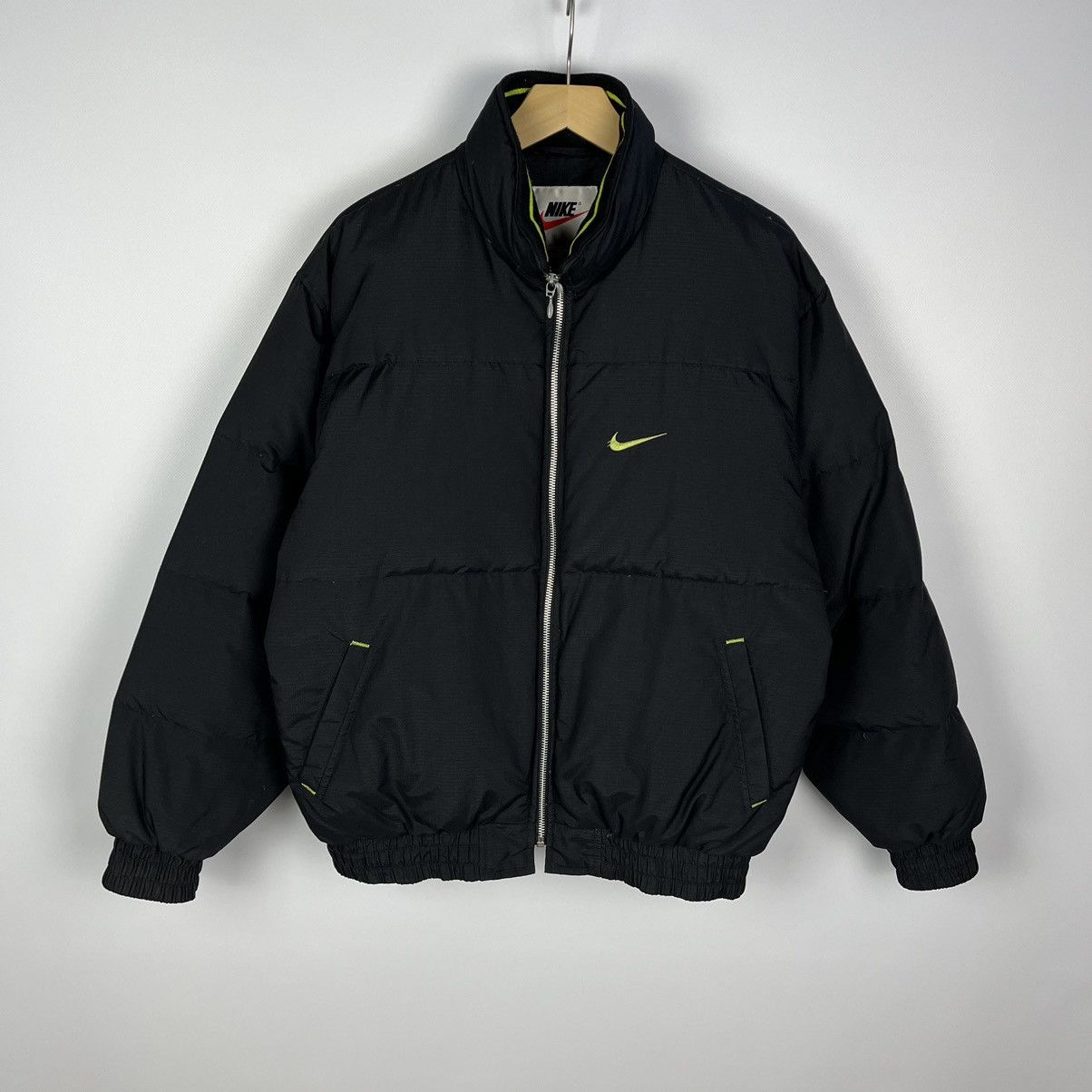 Nike Vintage Nike Swoosh Spell Out Logo Puffer Down Jacket 90s Size US S / EU 44-46 / 1 - 3 Thumbnail