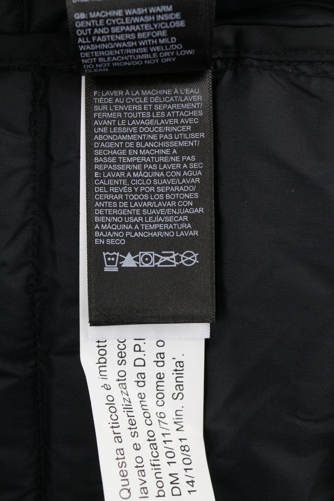 The North Face M Black 700 Down Hooded Jacket 87268 Size M / US 6-8 / IT 42-44 - 9 Thumbnail