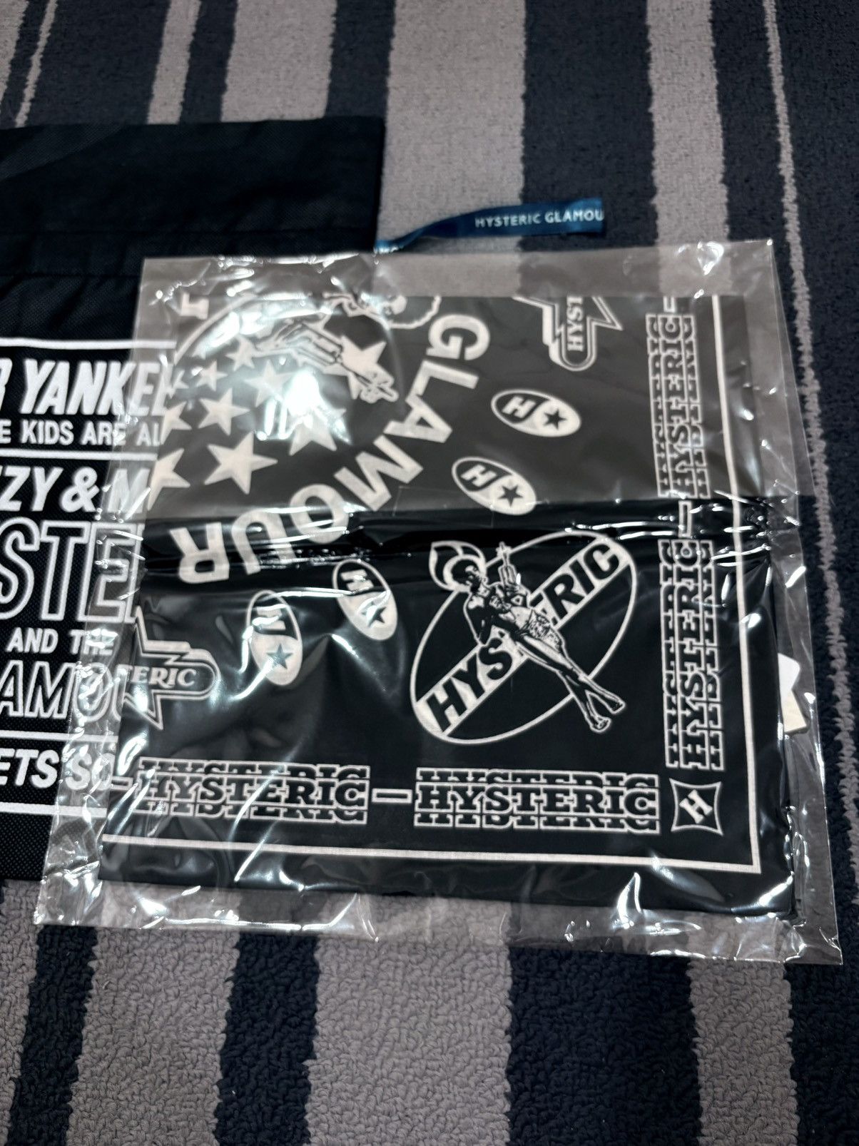 Hysteric Glamour HYSTERIC GLAMOUR SOUND EXPERIENCE BANDANA BNWT Size ONE SIZE - 7 Thumbnail