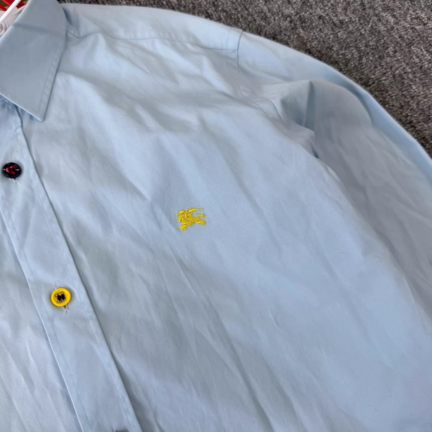 Burberry Burberry Light Blue Check Collar Casual LS Shirt S Size US S / EU 44-46 / 1 - 5 Thumbnail