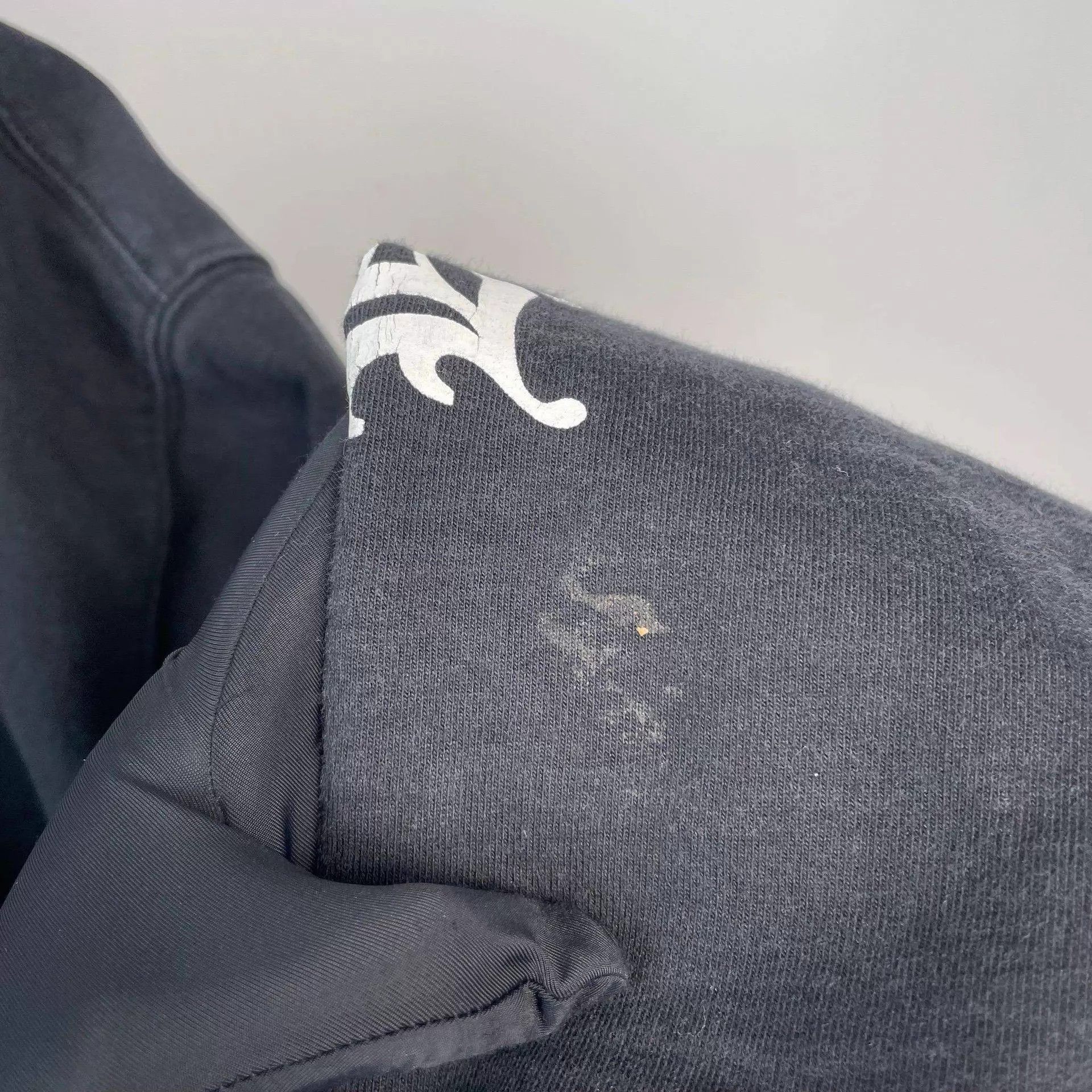 Chrome Hearts Chrome Hearts Black Large Cross Embossed Hoodie L Size US L / EU 52-54 / 3 - 4 Thumbnail