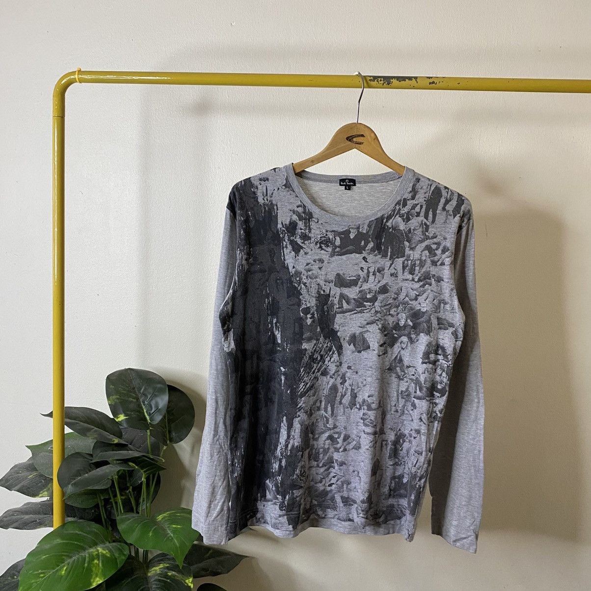 Paul Smith Vintage Paul Smith Riot In Uk LS T Shirt Size US M / EU 48-50 / 2 - 1 Thumbnail