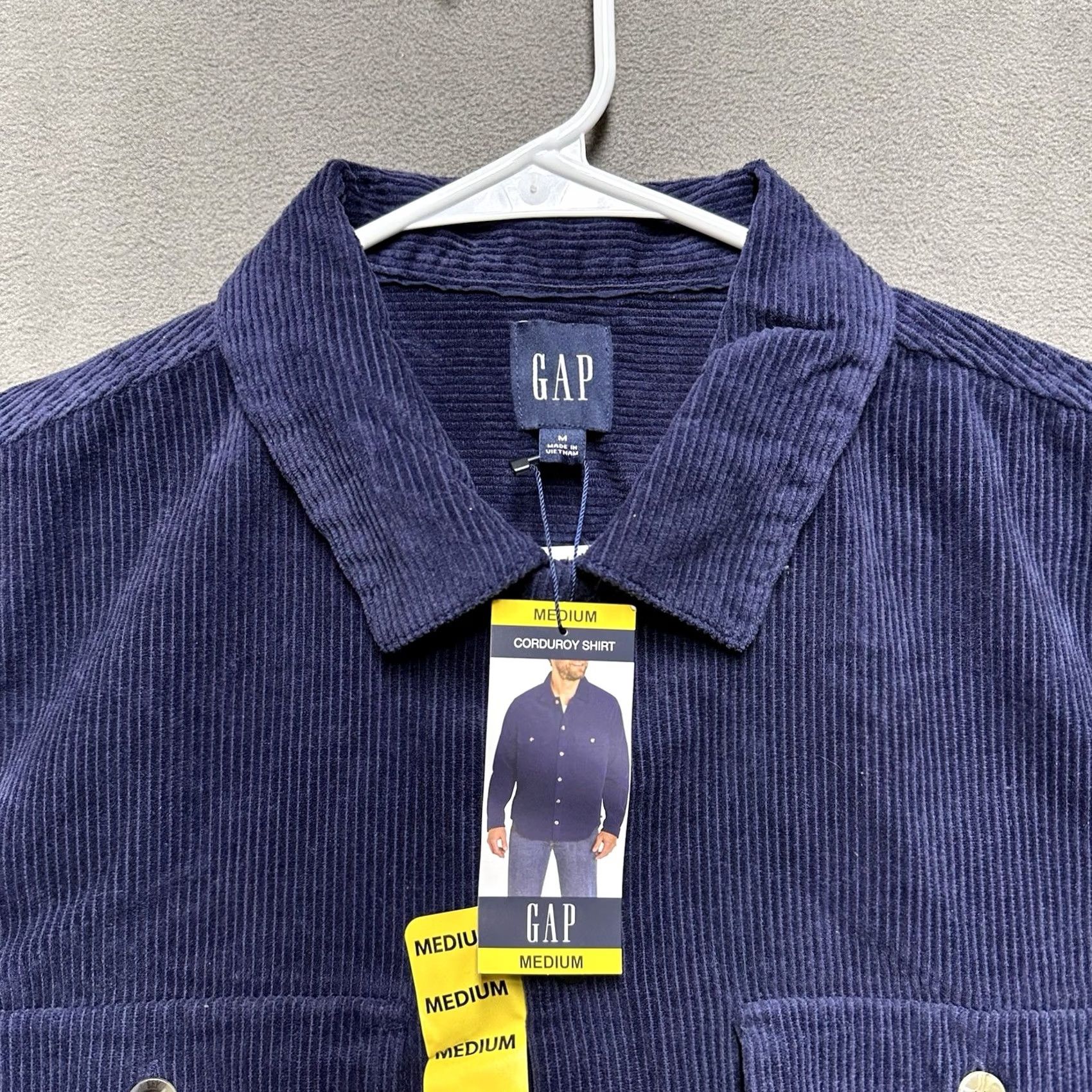 Gap GAP Button Up Corduroy Shirt Mens Medium Eclipse Blue Long Sleeve Casual Size US M / EU 48-50 / 2 - 3 Thumbnail