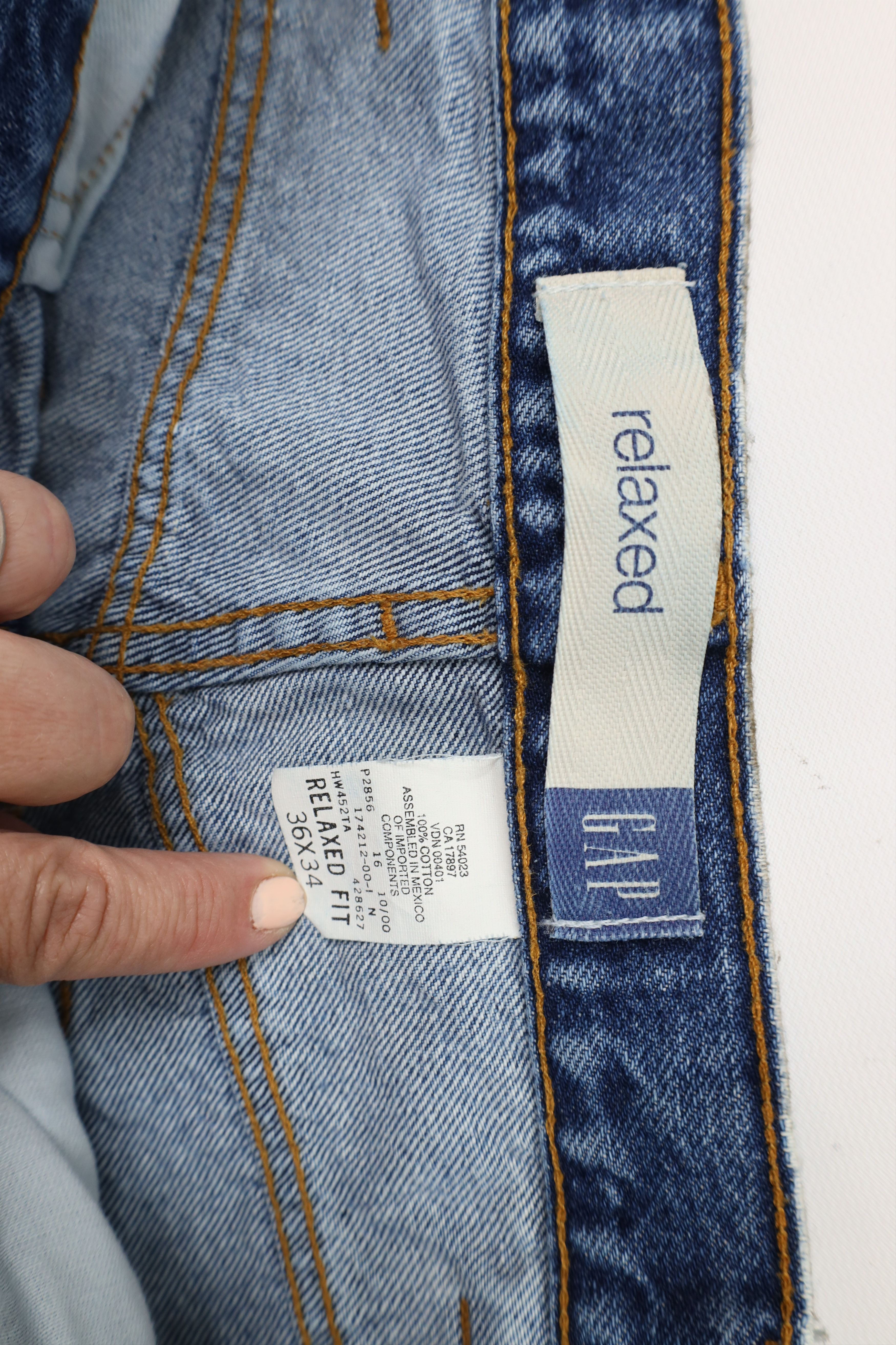Gap Vintage Y2K 2000 Gap Relaxed Fit Denim Jeans Blue Cotton Size US 36 / EU 52 - 9 Thumbnail