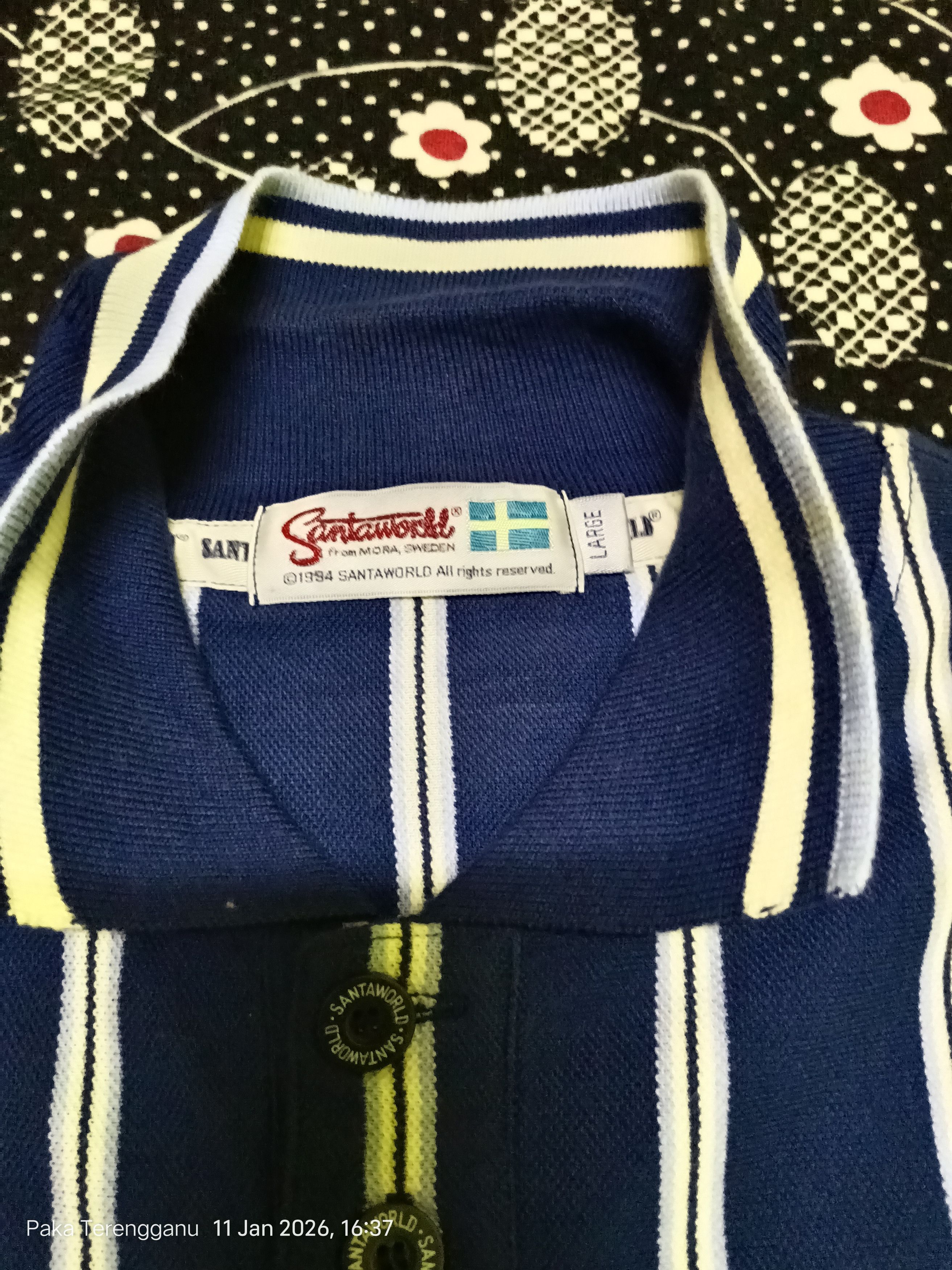 Vintage Santan world longslevee Size US L / EU 52-54 / 3 - 9 Thumbnail