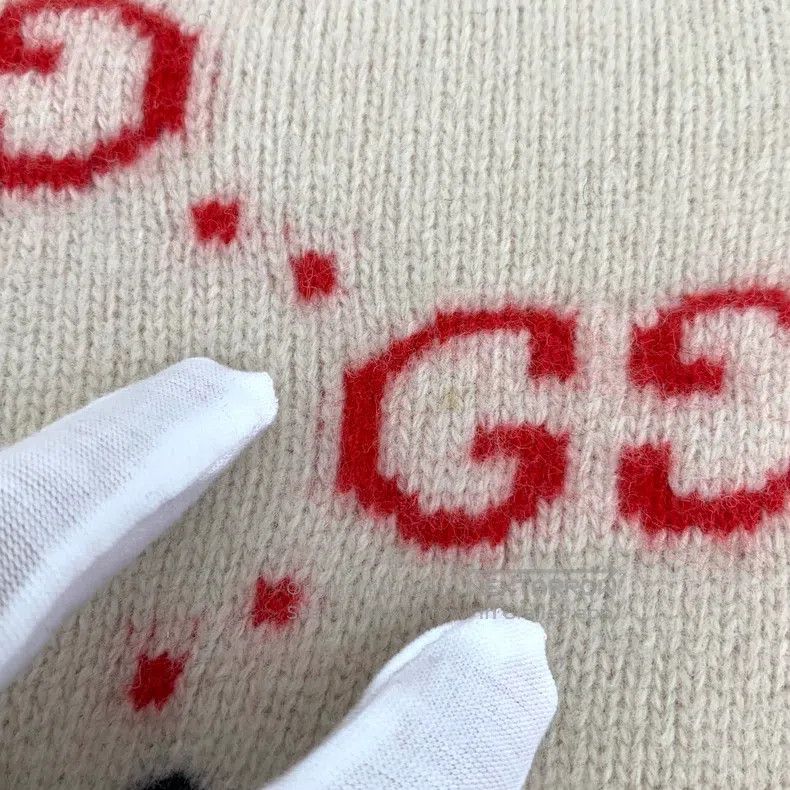Gucci Gucci Colour block logo jacquard animal full print wool ro Size US S / EU 44-46 / 1 - 8 Thumbnail