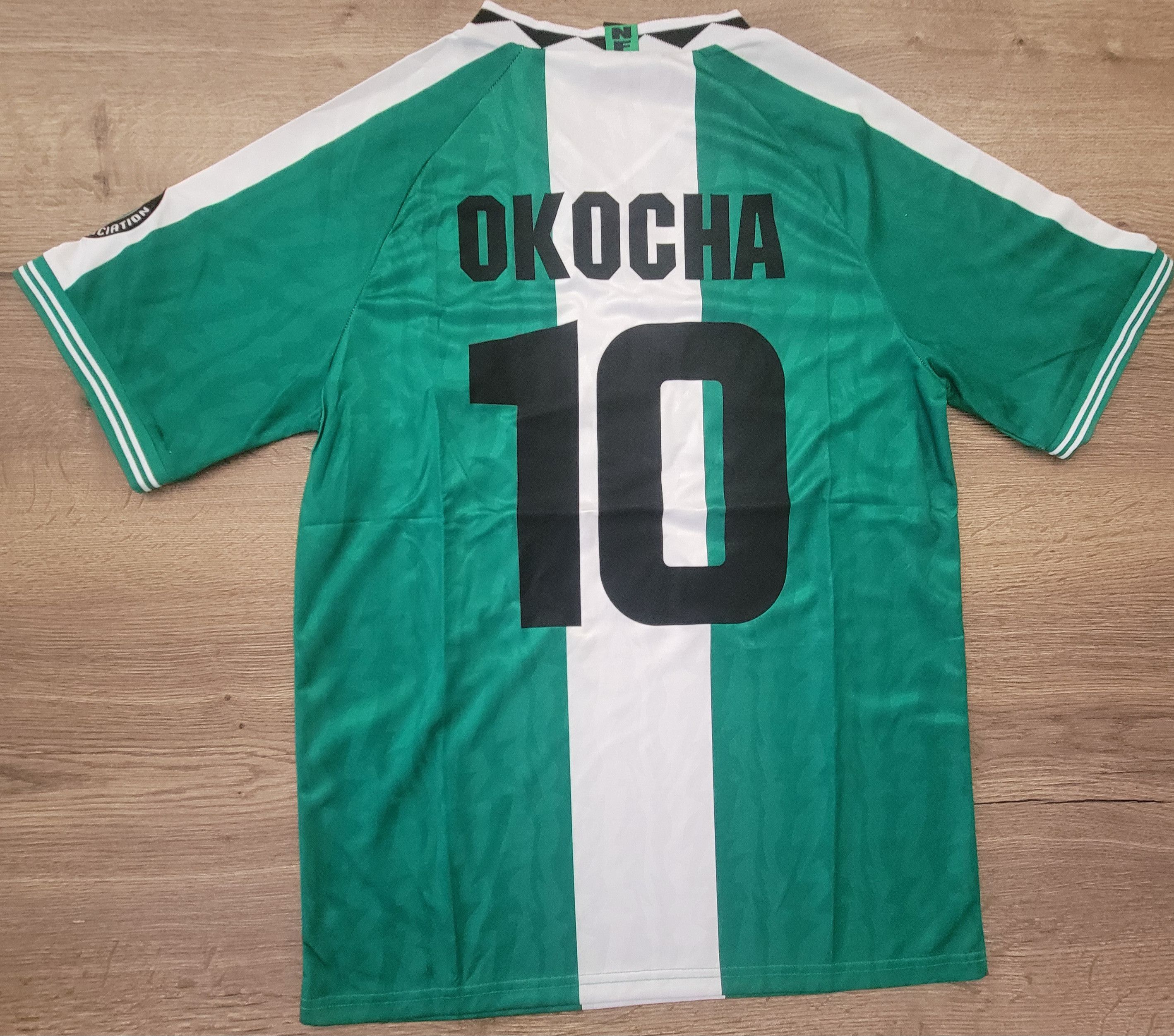Other Okocha 10 Nigeria home 1996 Jersey vintage football shirt Size US L / EU 52-54 / 3 - 1 Thumbnail
