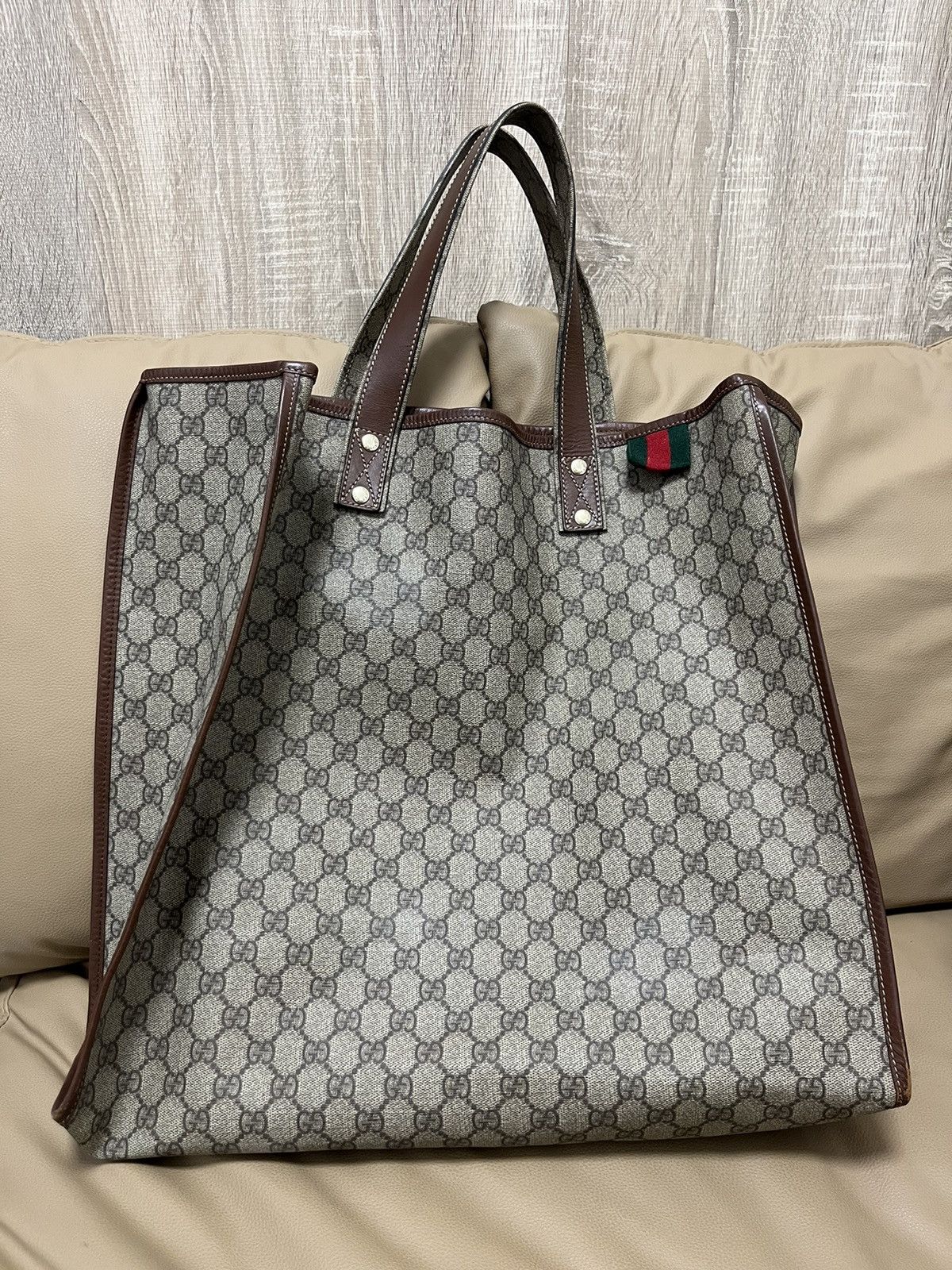 GUCCI 2000s MONOGRAM TOTE BAG