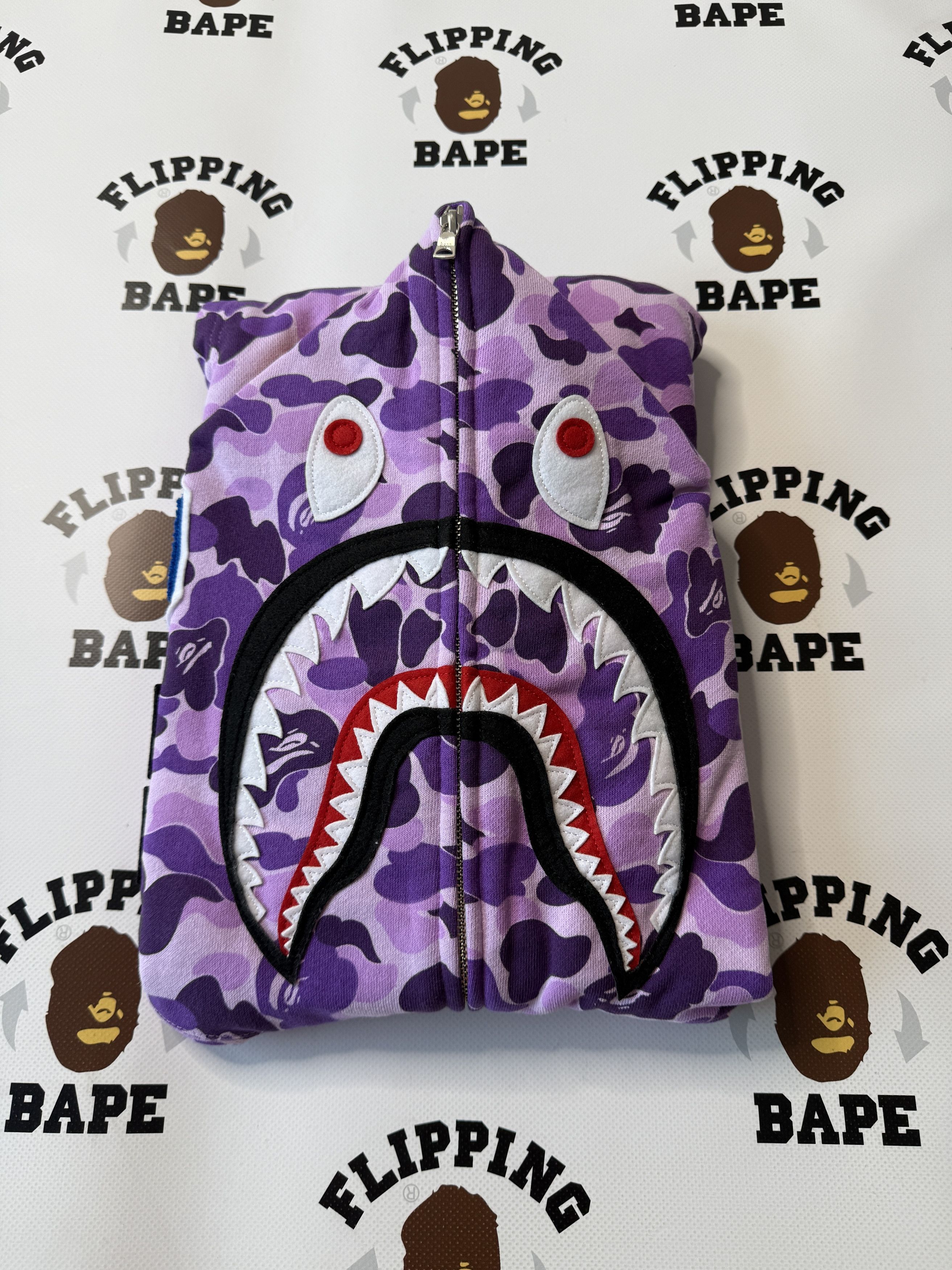 Bape BAPE STORE TAIPEI SHARK FULL ZIP HOODIE (2025) Size US S / EU 44-46 / 1 - 16 Thumbnail
