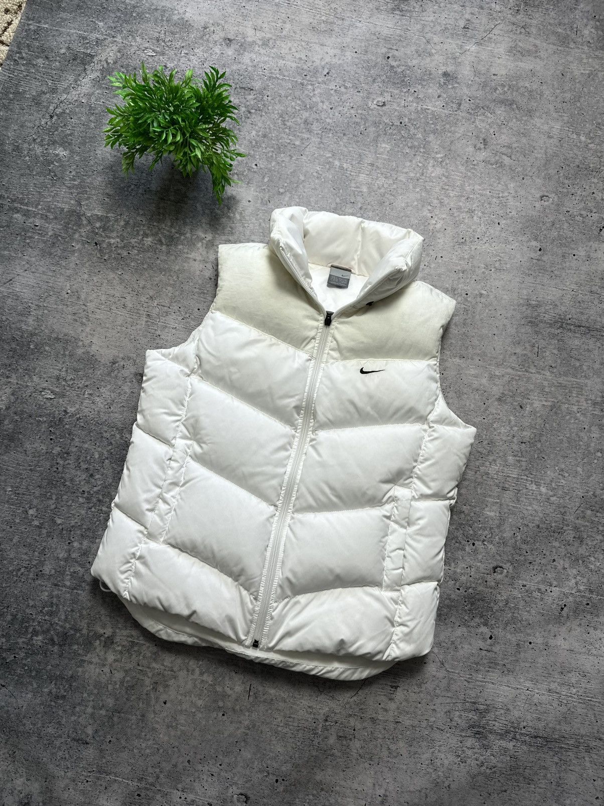 Nike Vintage 90s Nike Puffer Down Ski Mountain Y2K Vest Size M / US 6-8 / IT 42-44 - 3 Thumbnail