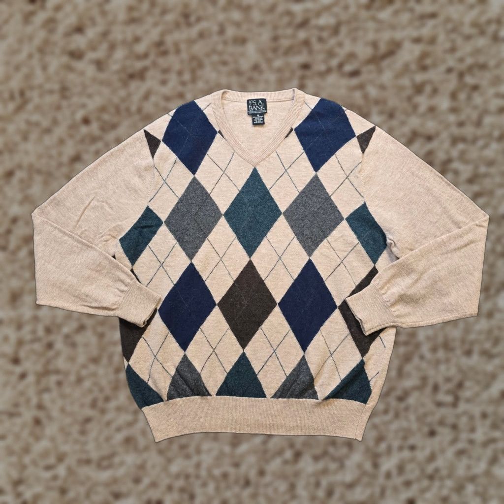 Jos. A. Bank VINTAGE Jos A Bank Sweater Mens Size M Beige Argyle Diamond V Neck Classic Casual Size US M / EU 48-50 / 2 - 1 Thumbnail
