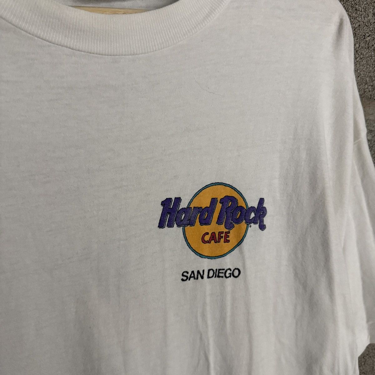 Hanes VTG Hanes Hard Rock Cafe San Diego Surf White Tee Mens XL Size US XL / EU 56 / 4 - 3 Thumbnail