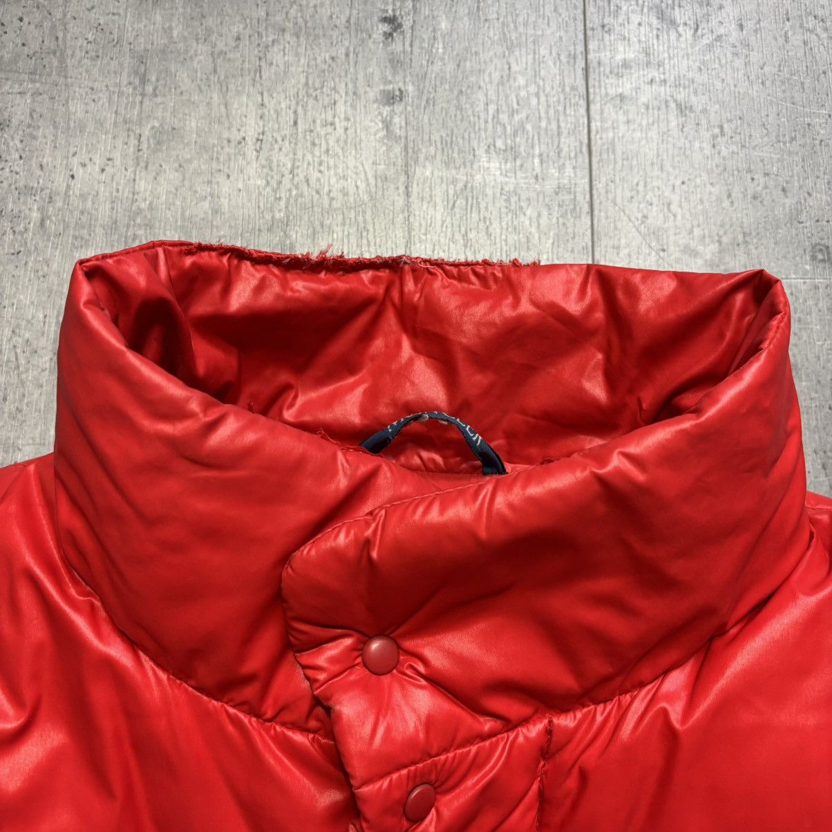 Moncler × Vintage Vintage 80’s Moncler Grenoble Red Puffer Down Jacket Size US M / EU 48-50 / 2 - 5 Thumbnail