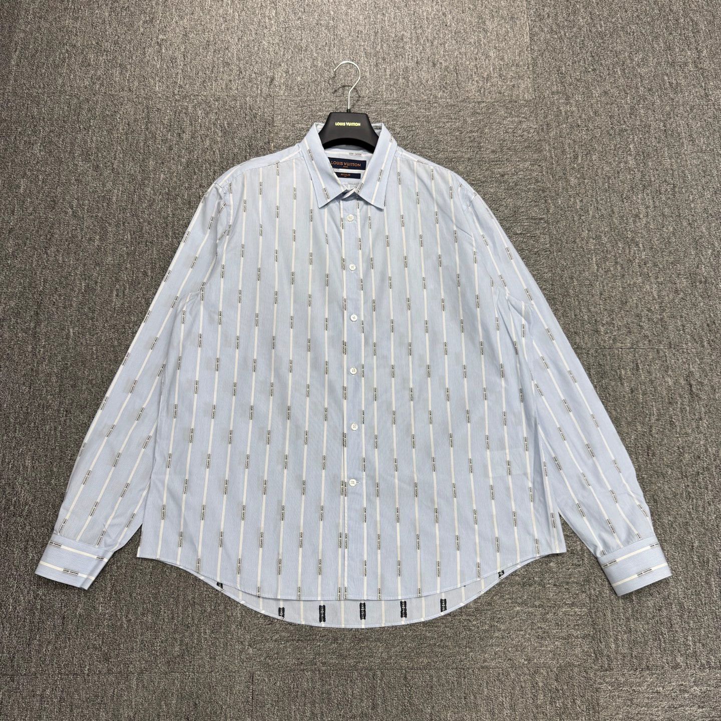 Louis Vuitton LV Logo All Over Print Shirt 4L 98 New Size US XXL / EU 58 / 5 - 1 Thumbnail