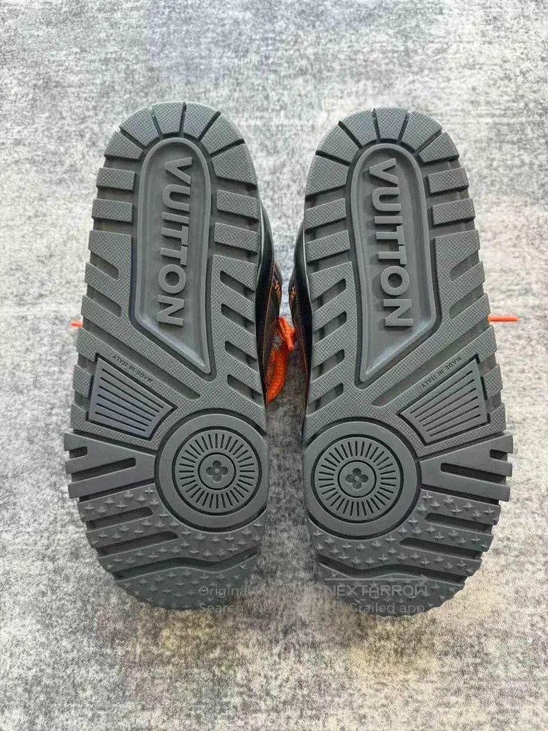Louis Vuitton Louis Vuitton Black Orange Trainer Sneakers. Size US 9.5 / EU 42-43 - 6 Thumbnail
