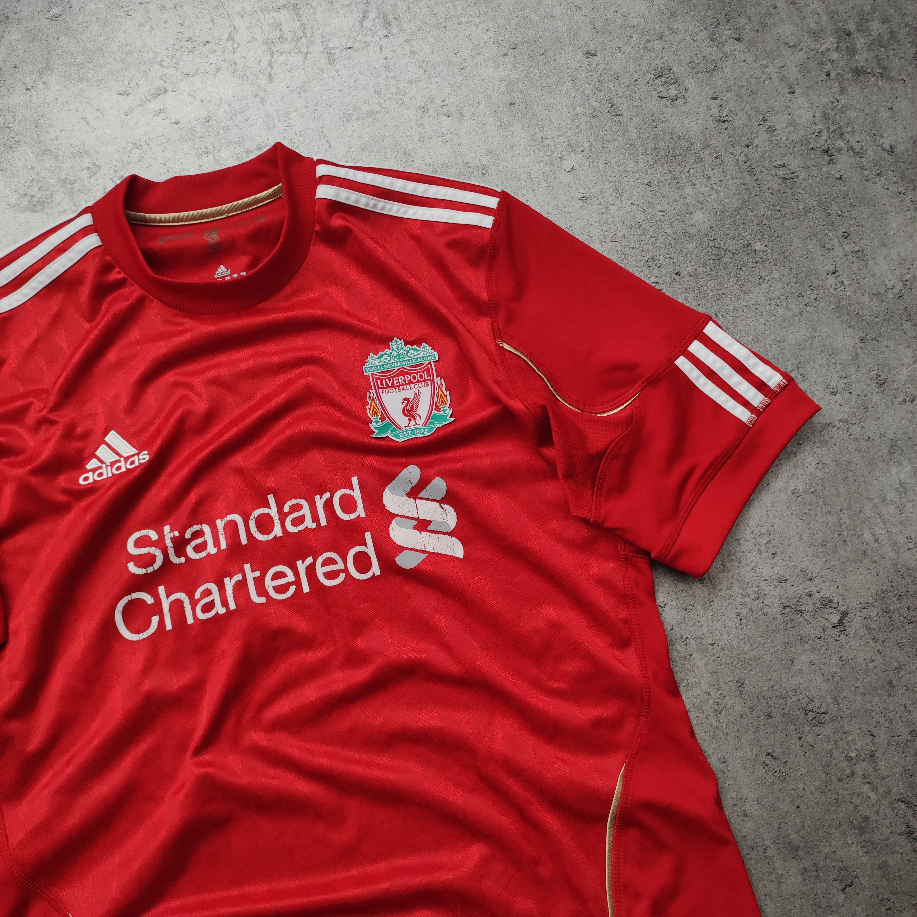 Vintage RARE 2010 Liverpool FC Adidas Home Football Jersey Size US M / EU 48-50 / 2 - 3 Thumbnail