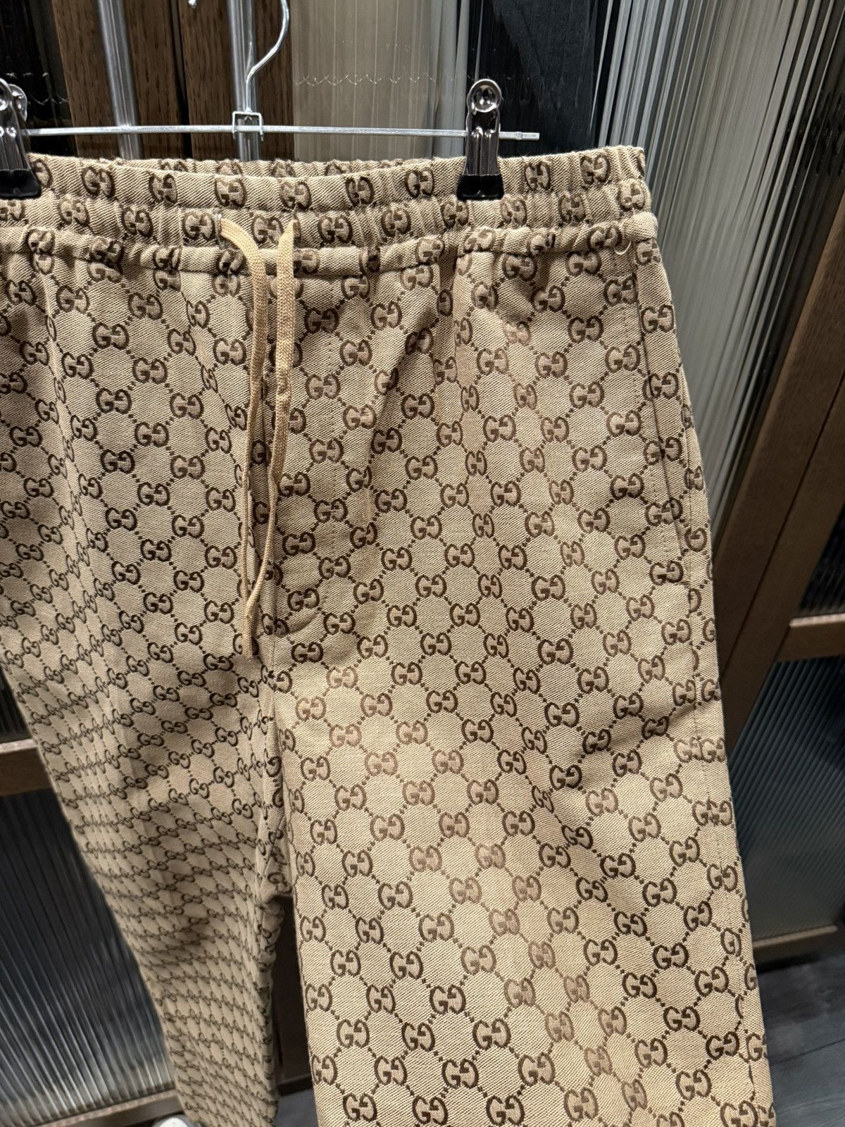 Gucci Gucci pants / size 48 / worn once Size US 32 / EU 48 - 7 Thumbnail