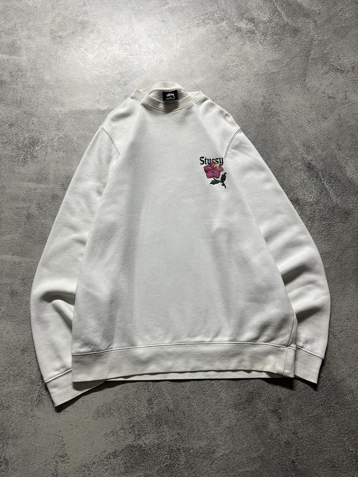 Stussy Vintage Y2k Stussy 🌸 California White 🤍 USA Sweatshirt 00’s Size US M / EU 48-50 / 2 - 4 Thumbnail