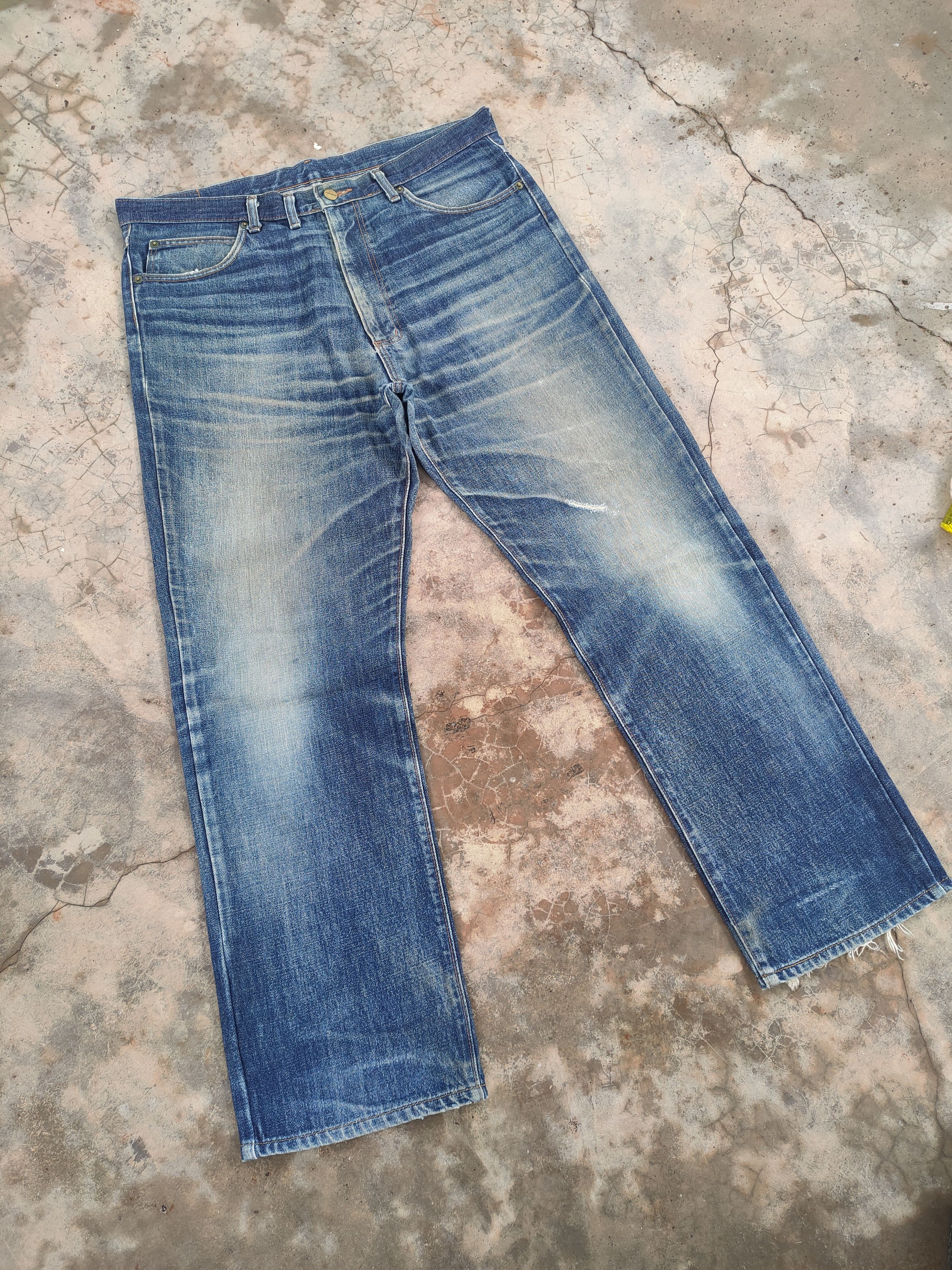 Japanese Brand vintage wrangler Faded rusty denim jeans pants Size US 38 / EU 54 - 1 Thumbnail
