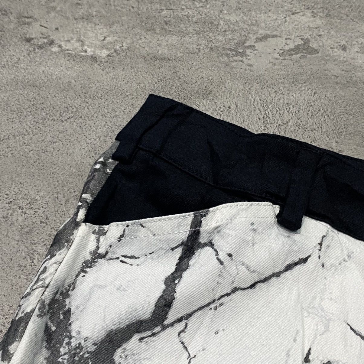 Balenciaga Balenciaga Marble Long Pants Size US 28 / EU 44 - 4 Thumbnail