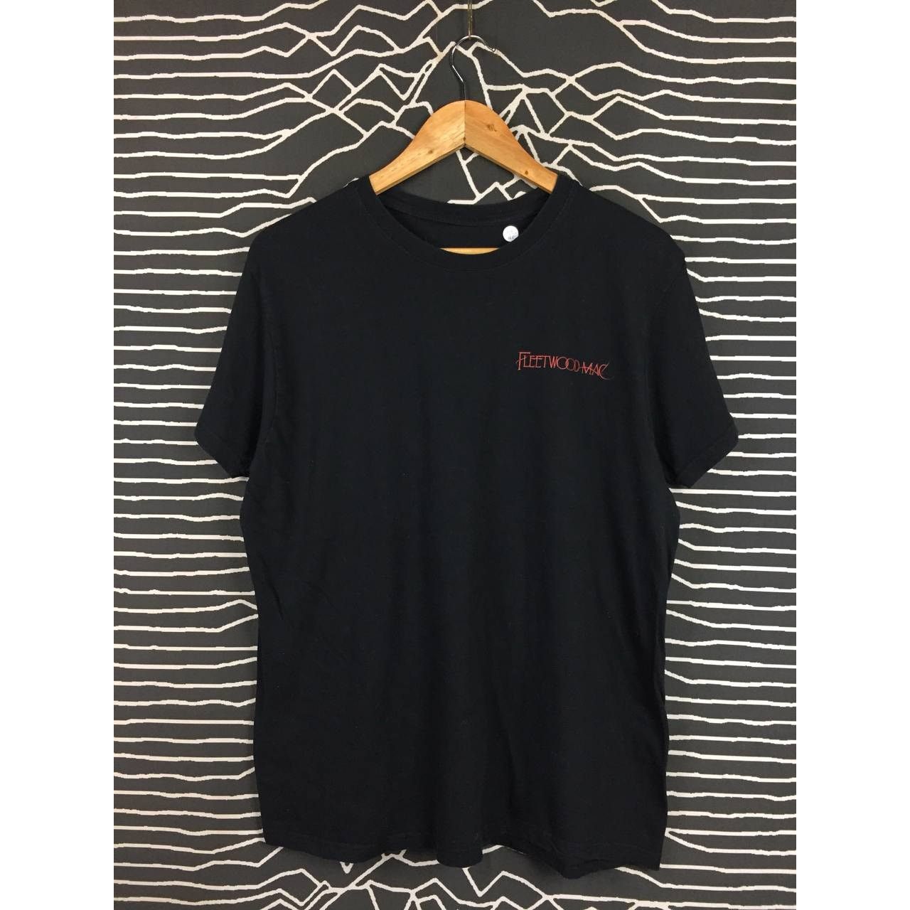 Band Tees Fleetwood Mac British Rock Band On Tour Tee Size L Size US L / EU 52-54 / 3 - 6 Thumbnail