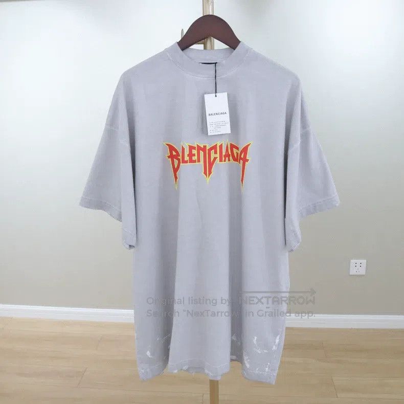 Balenciaga Balenciaga Short-sleeve Size US S / EU 44-46 / 1 - 1 Thumbnail