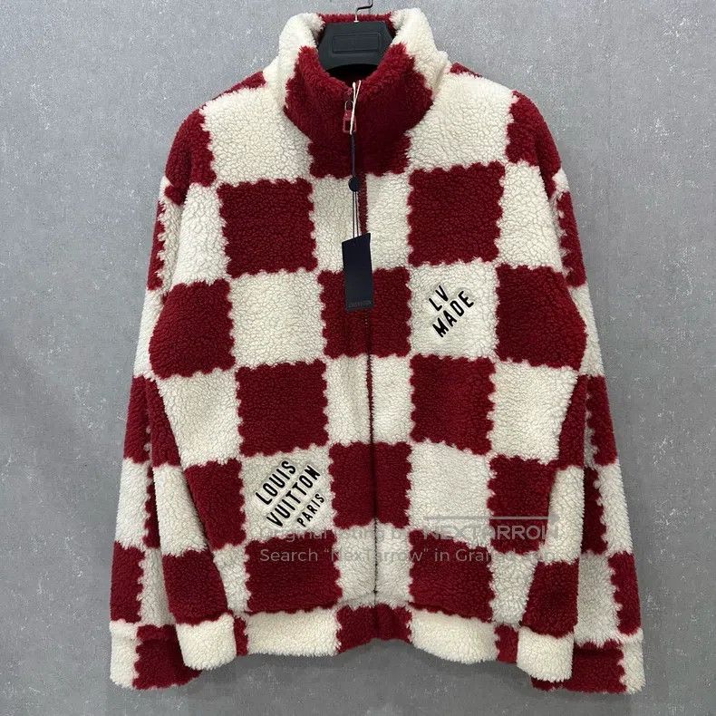 Louis Vuitton Louis Vuitton White and red checkerboard teddy jacket Size US XXL / EU 58 / 5 - 1 Thumbnail