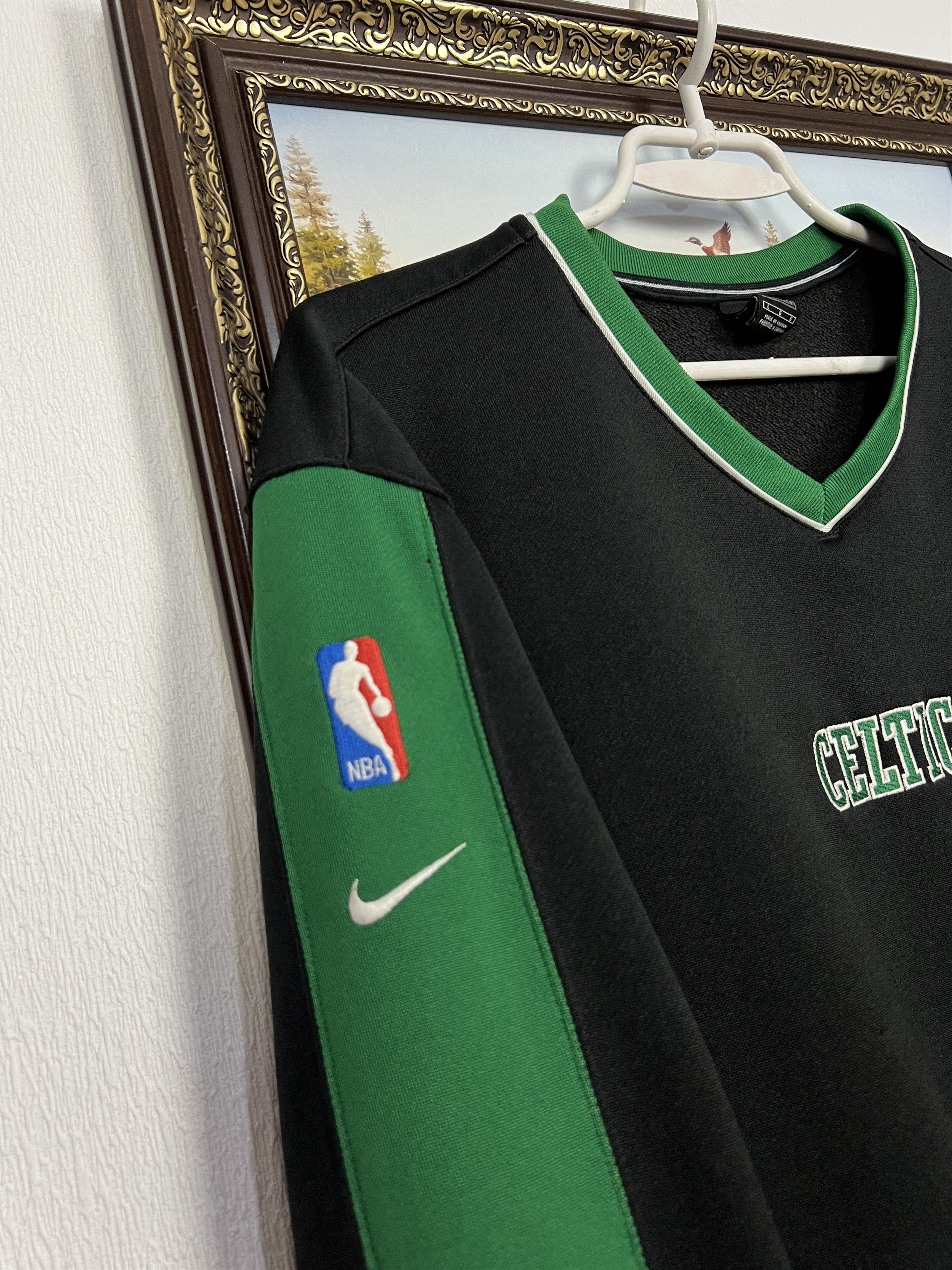 Nike Boston Celtics Warm Up Pre Match Sweatshirt NBA Crewneck Size US L / EU 52-54 / 3 - 4 Thumbnail