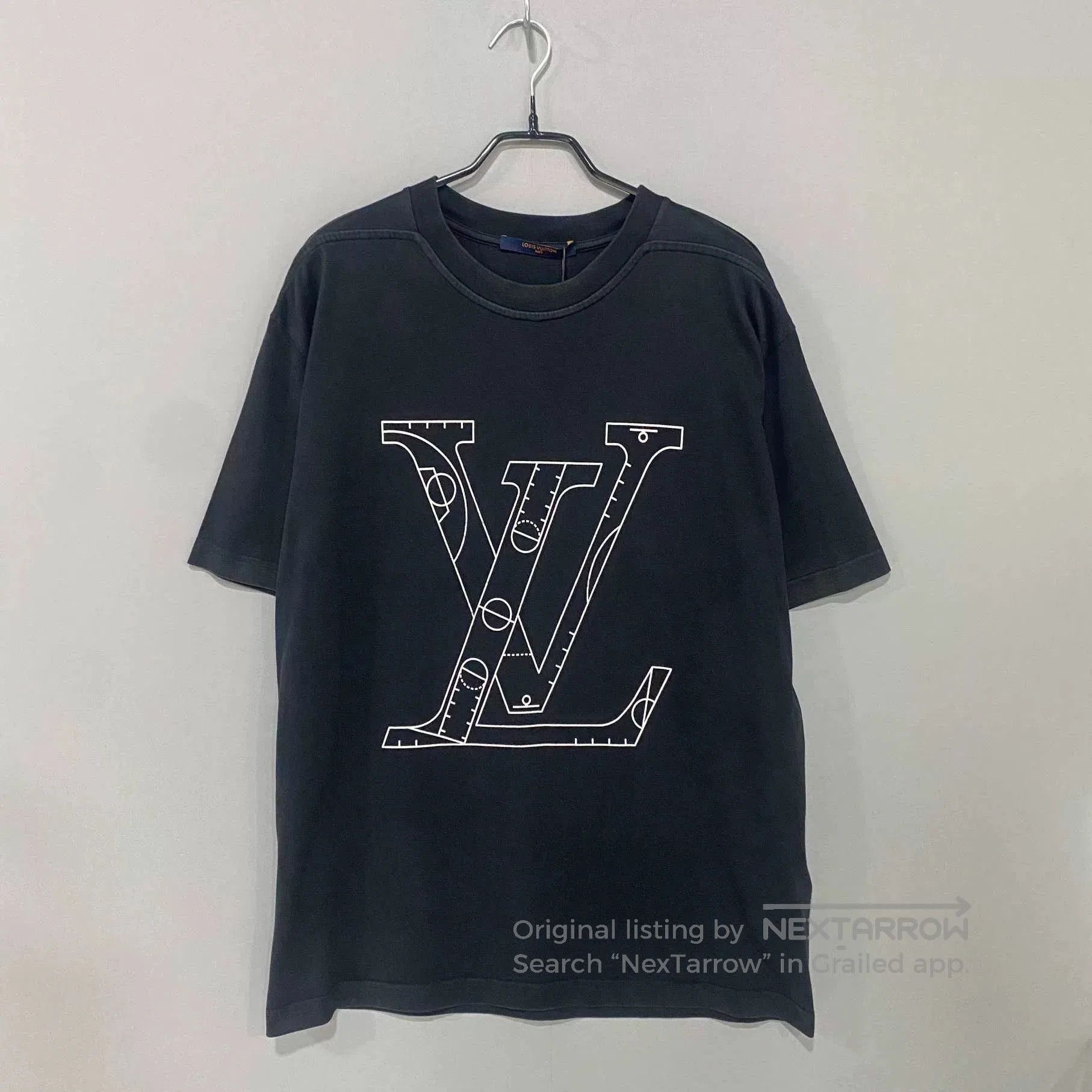 Louis Vuitton Louis Vuitton NBA Logo Short Sleeve. Size US L / EU 52-54 / 3 - 1 Thumbnail