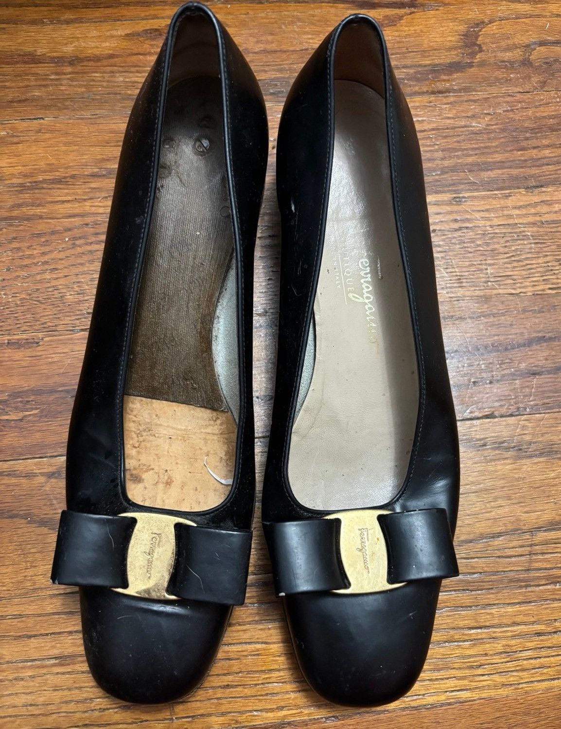 Salvatore Ferragamo Salvatore Ferragamo Flat Bow Leather Shoes 8 Size US 8 / IT 38 - 3 Thumbnail