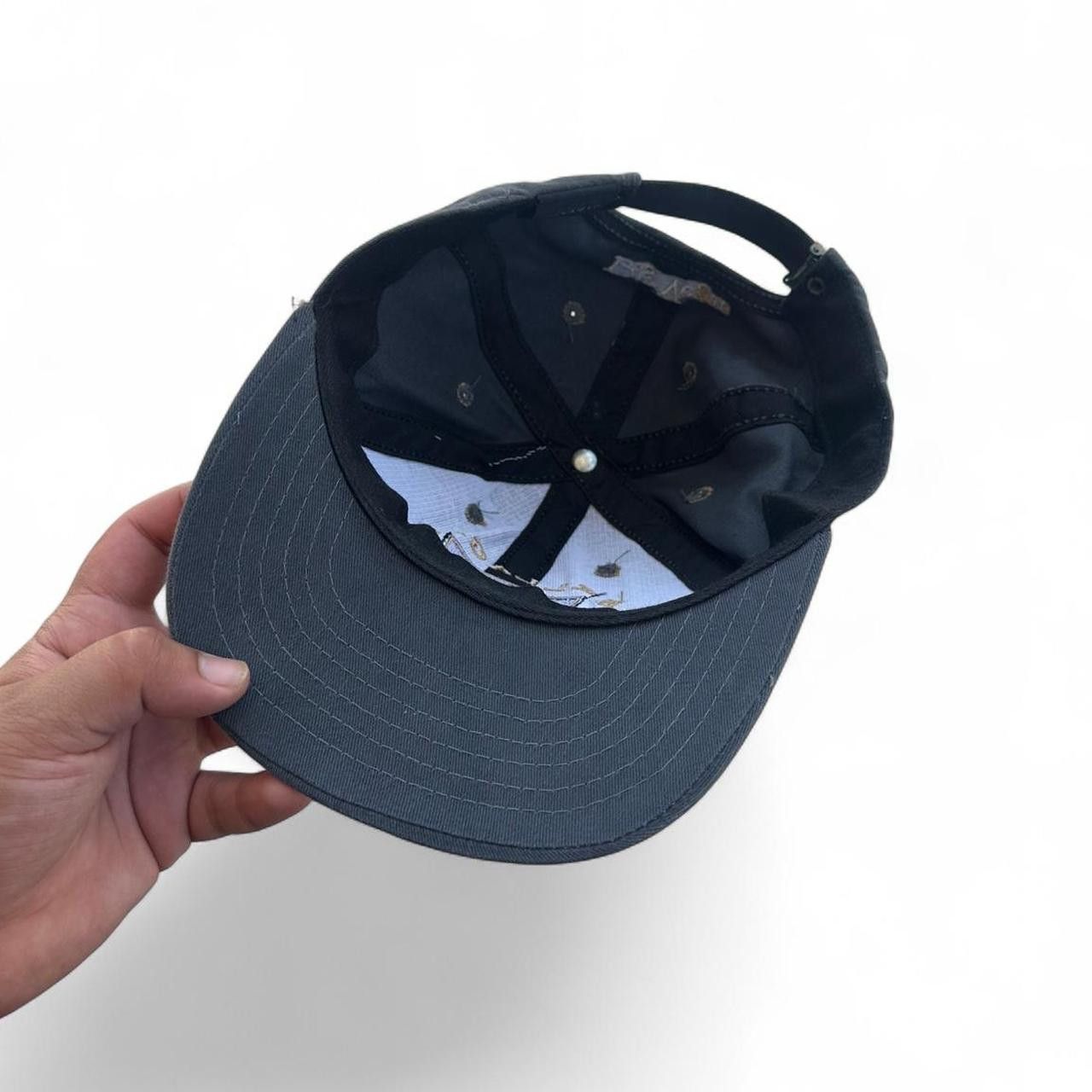 Vintage Viintage 90s Belagio Las Vegas cap with embroidered logo Size ONE SIZE - 5 Thumbnail