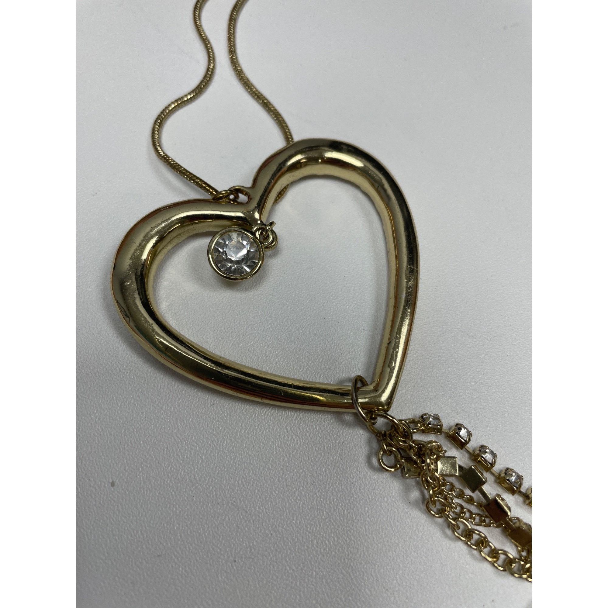 Guess Guess wms gold plated faux diamonds 20" charmed necklace SKU Size ONE SIZE - 8 Thumbnail