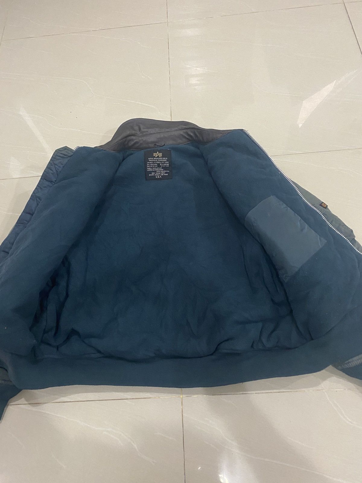 Alpha Industries Alpha Industries Inc Bomber Jacket Sun Faded Size US XL / EU 56 / 4 - 4 Thumbnail