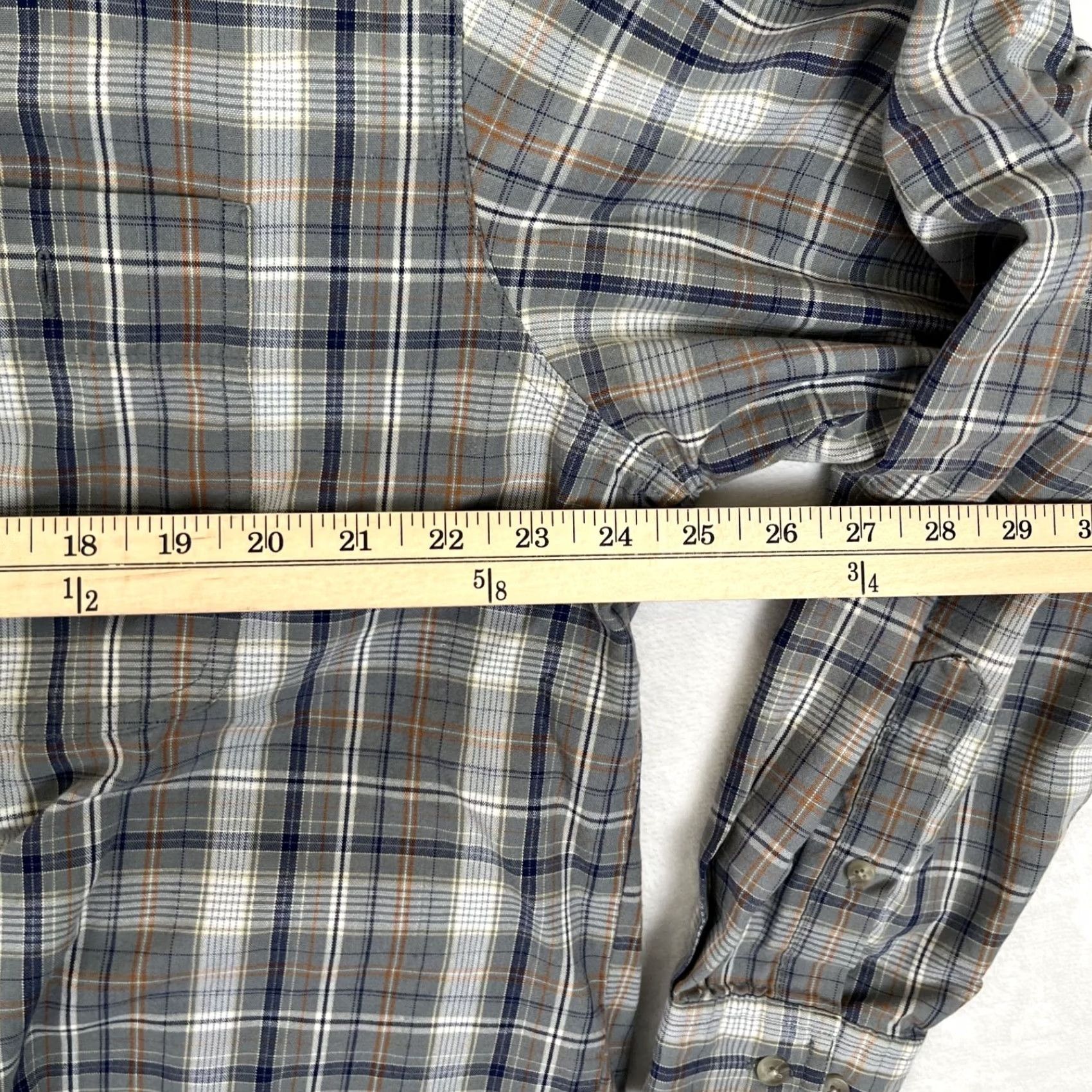 Wrangler VINTAGE Wrangler Rugged Wear Button Front Plaid Shirt Mens XL Western Gray Size US XL / EU 56 / 4 - 5 Thumbnail